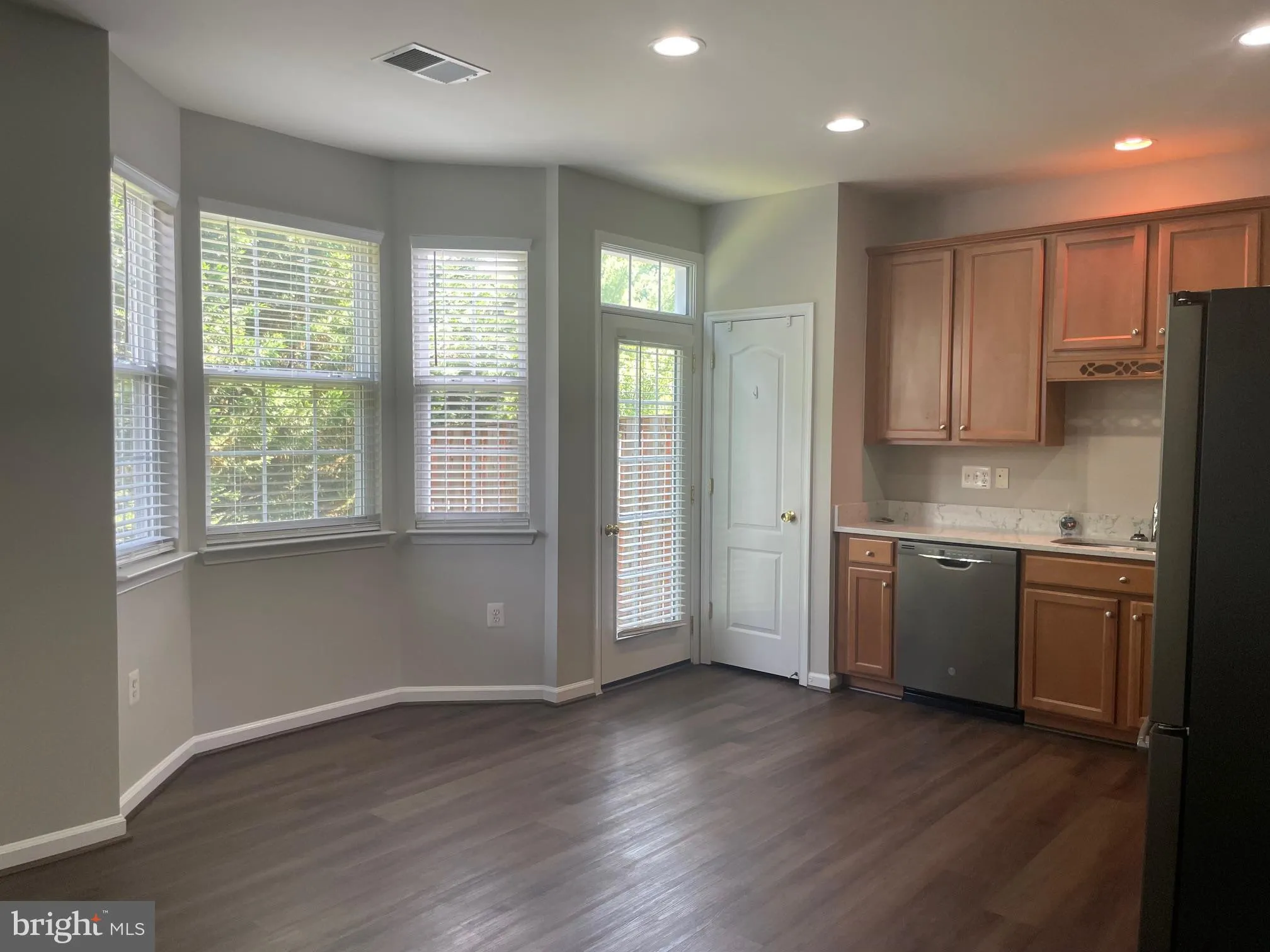 Stephens City, Virginia 22655, United States, 3 Bedrooms Bedrooms, ,3 BathroomsBathrooms,Residential,Active,123542