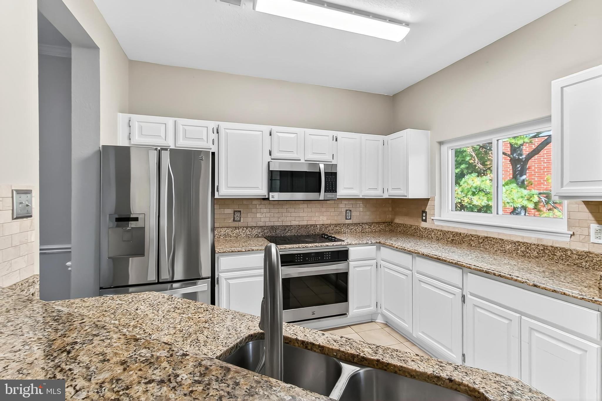 BROOKMEADE CONDO - Residential Lease