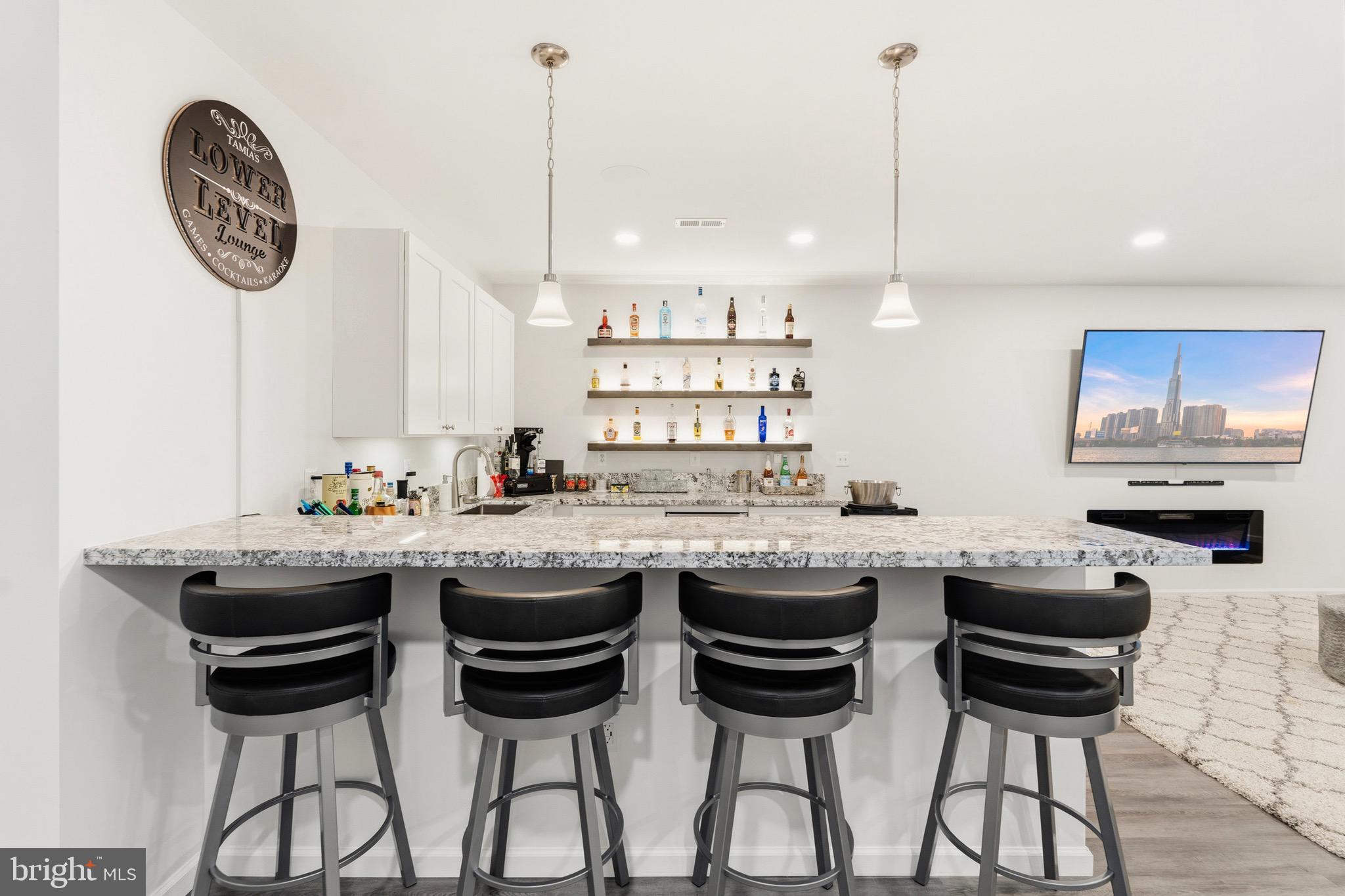 LAUREL HILLS CROSSING - Residential