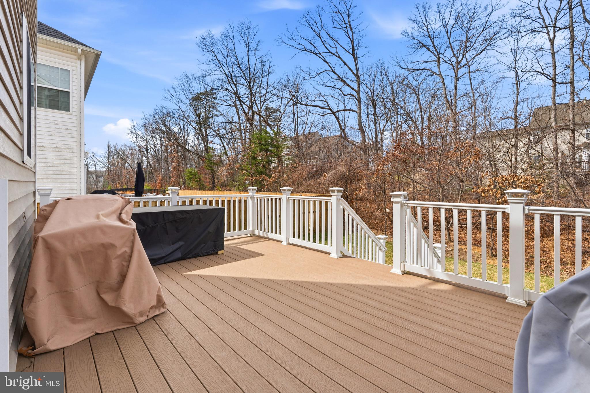 LAUREL HILLS CROSSING - Residential
