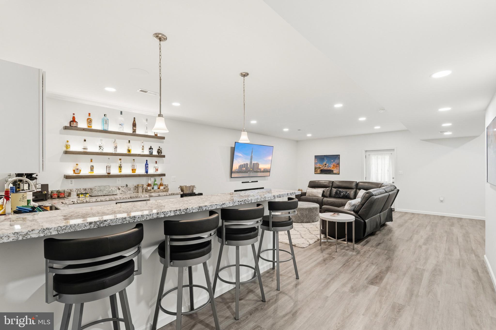 LAUREL HILLS CROSSING - Residential