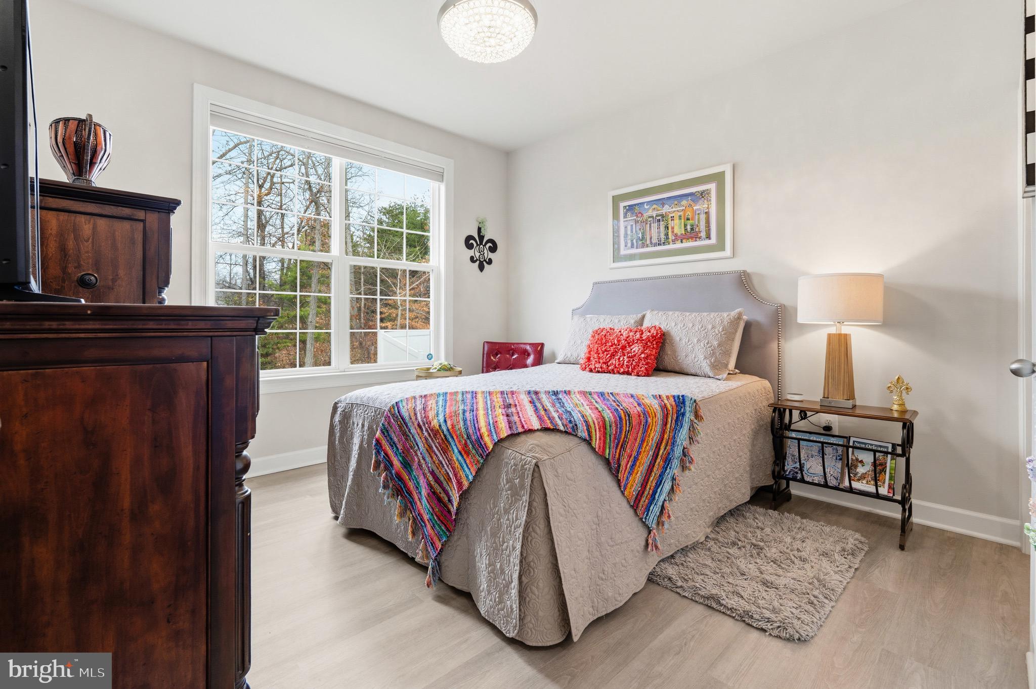 LAUREL HILLS CROSSING - Residential