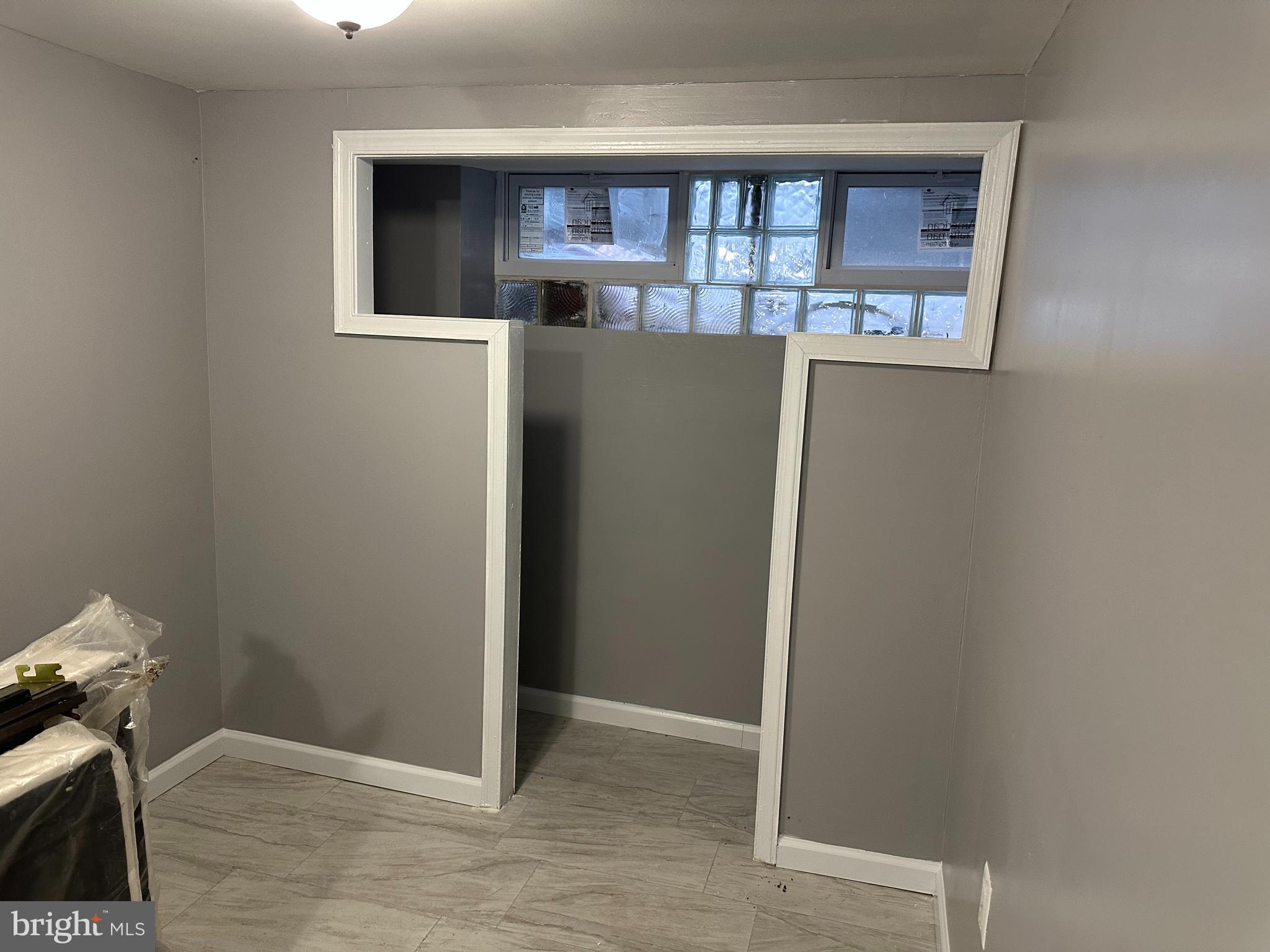 SUMMERDALE - Residential