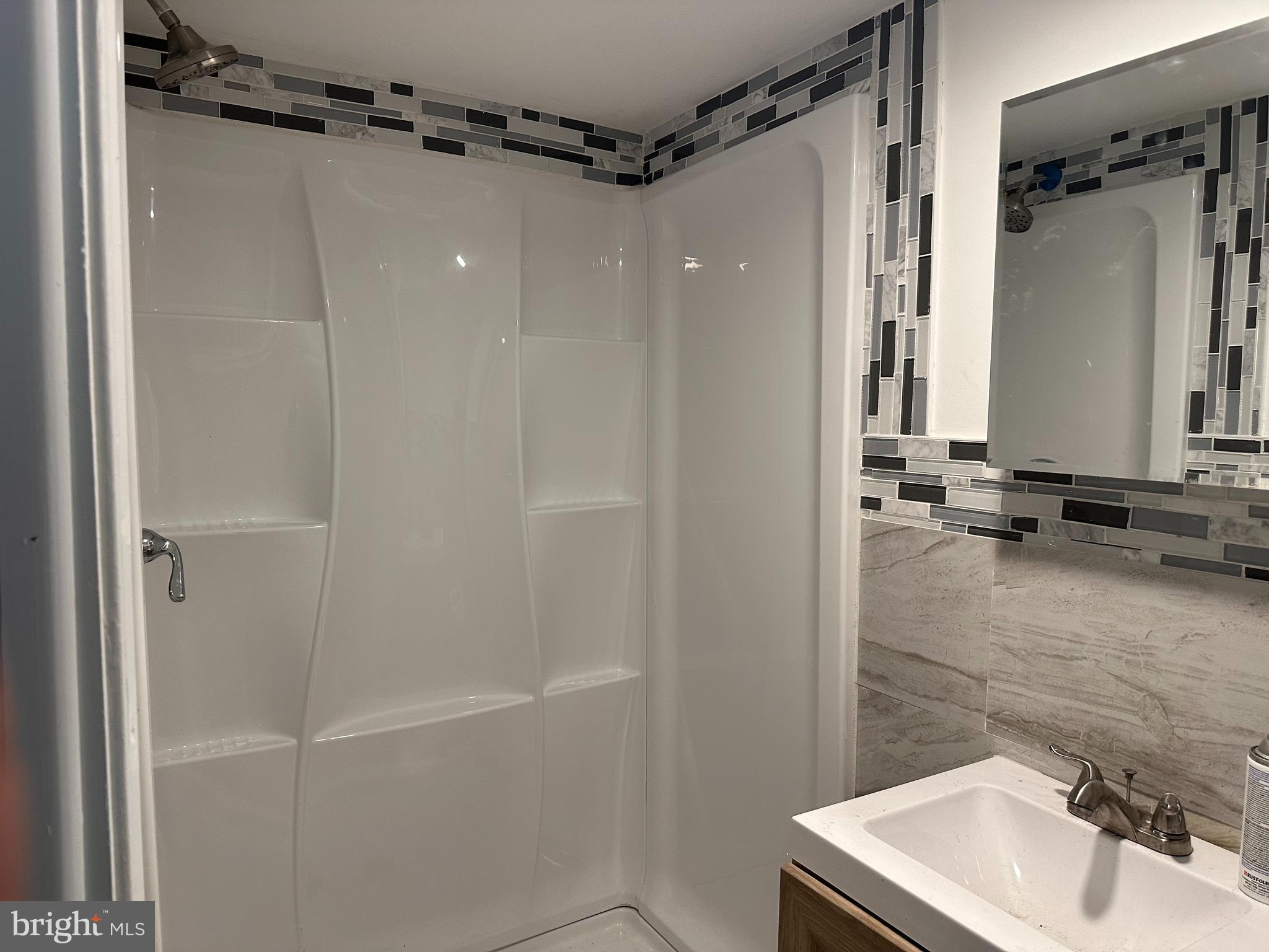 SUMMERDALE - Residential