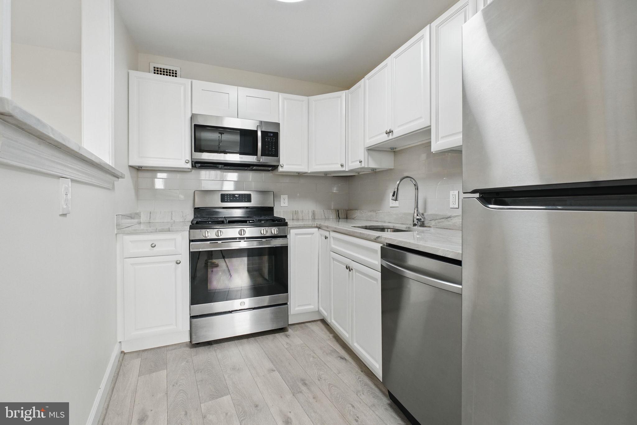 THE FOUNTAINS - Residential