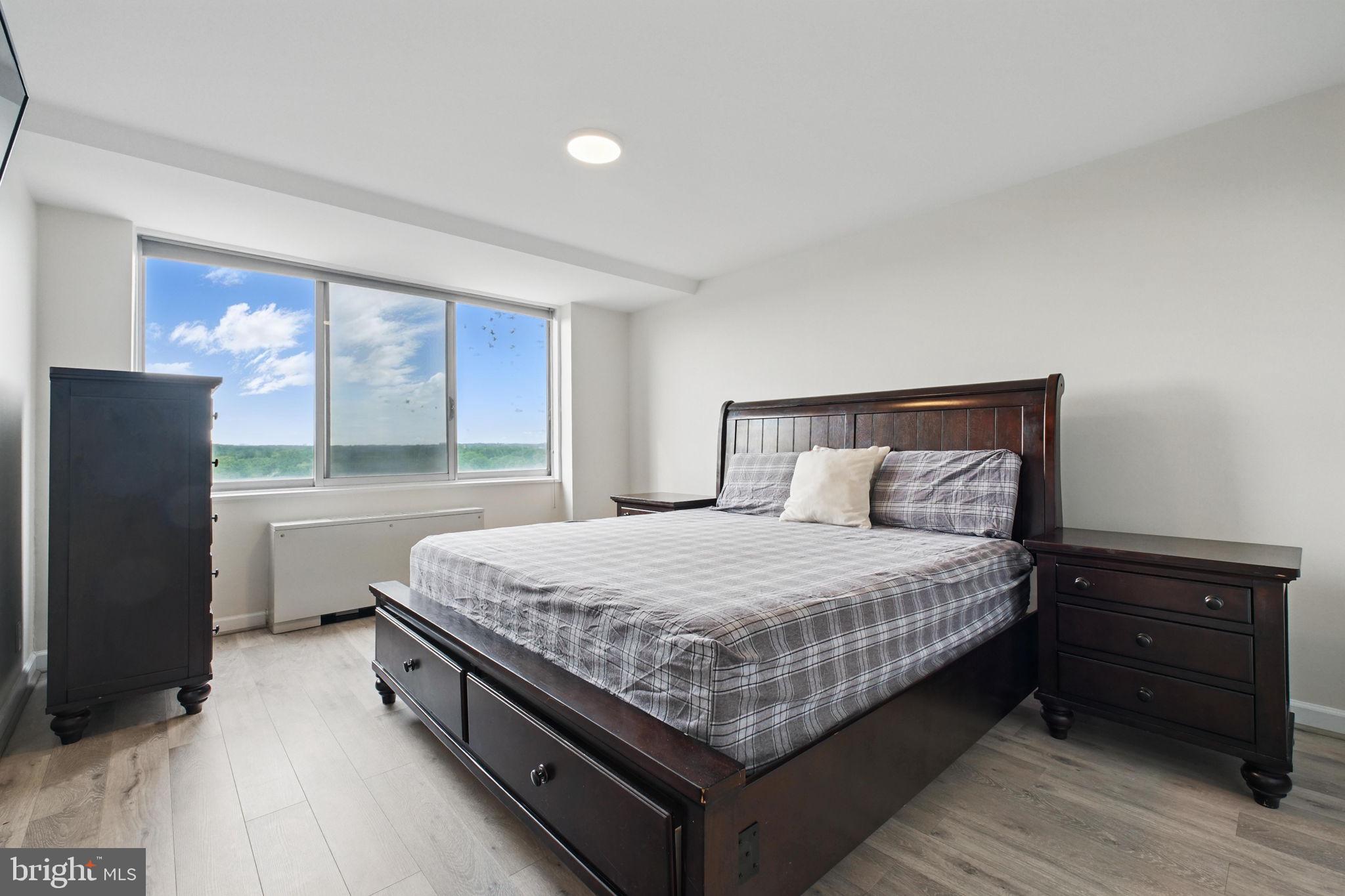 THE FOUNTAINS - Residential