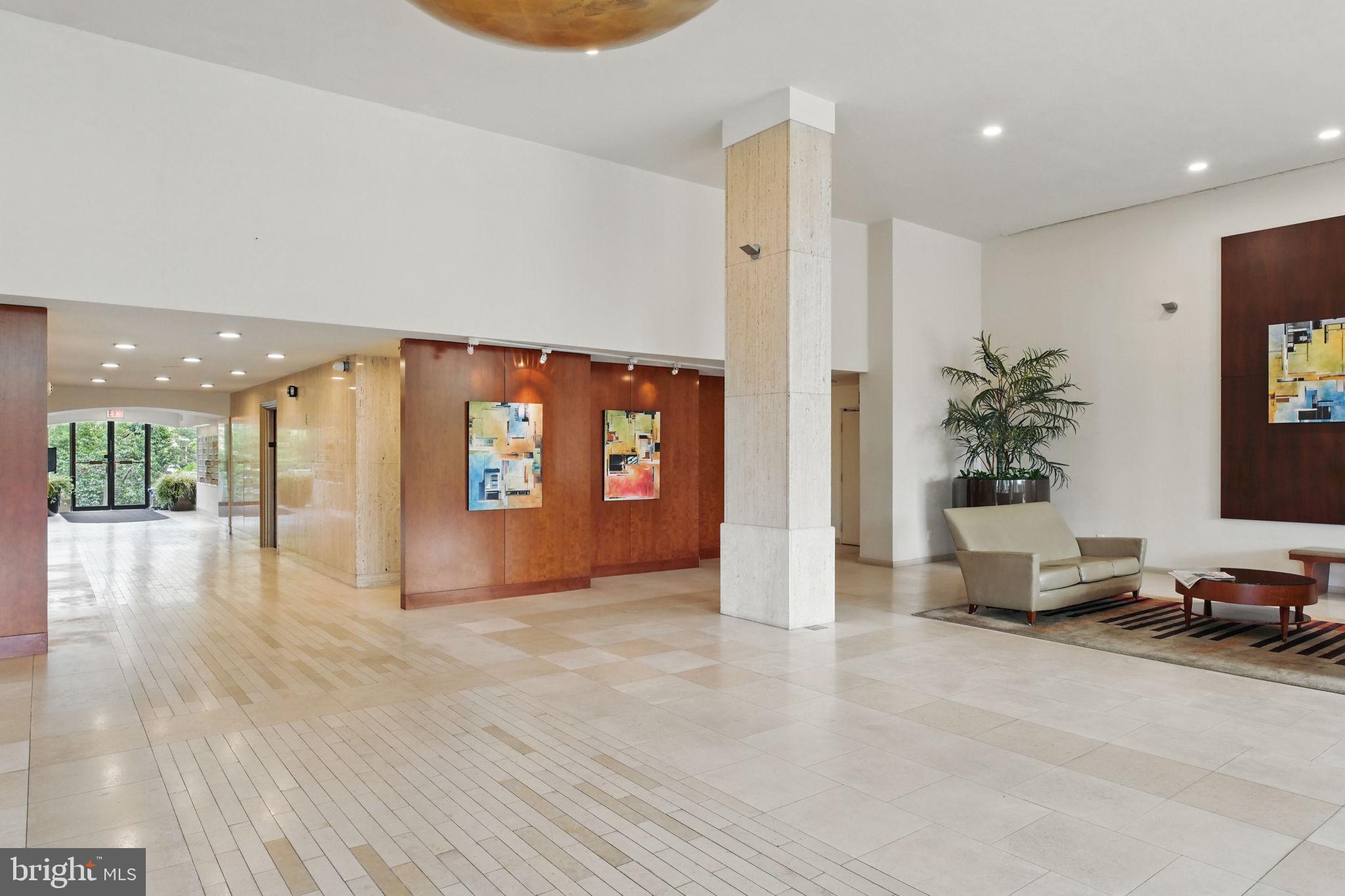 THE FOUNTAINS - Residential