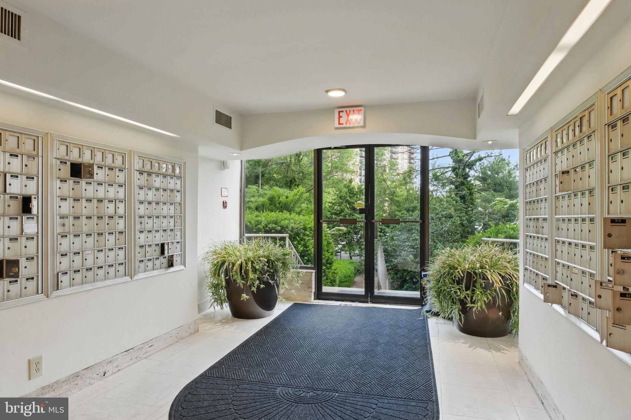 THE FOUNTAINS - Residential