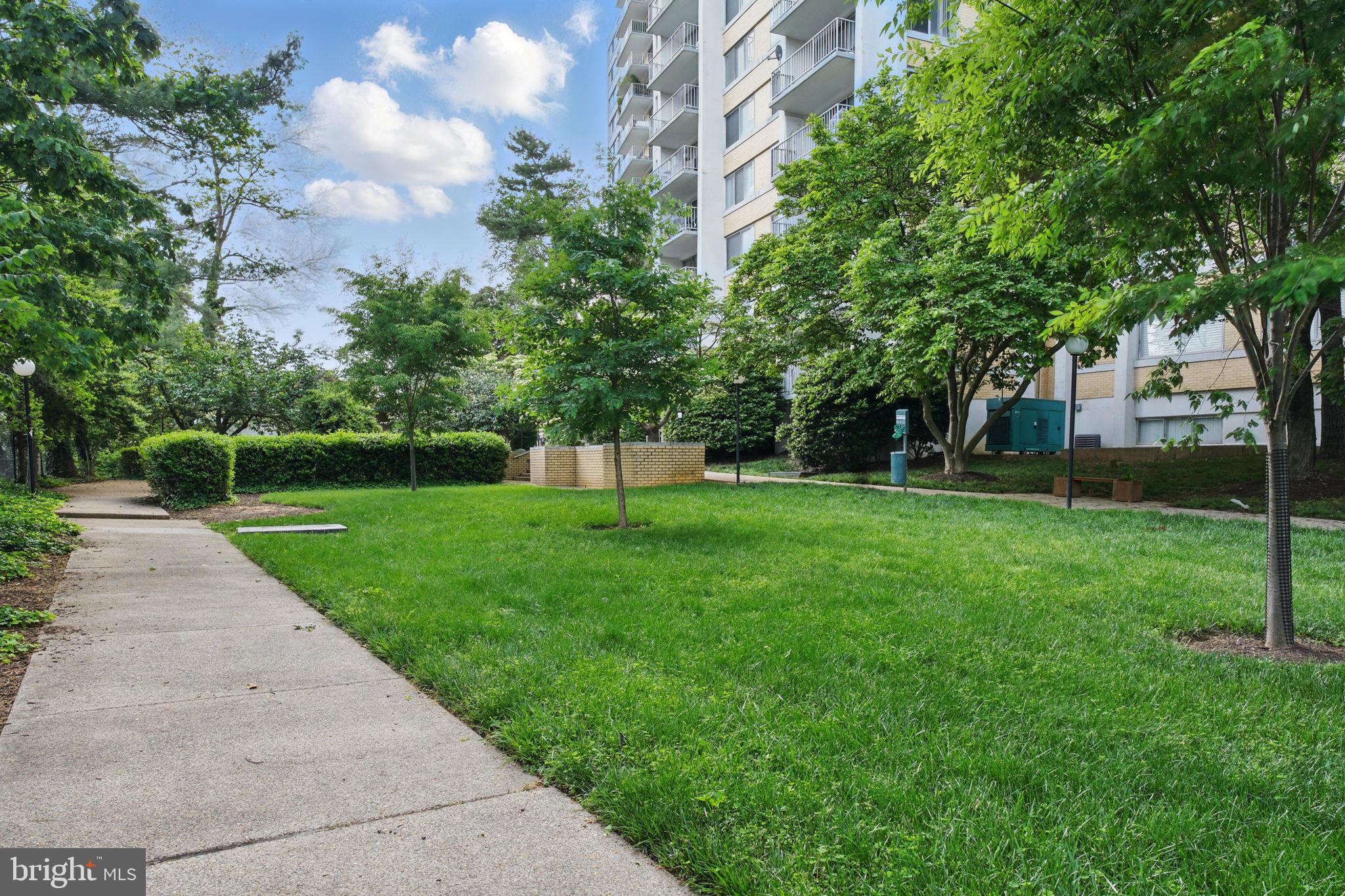 THE FOUNTAINS - Residential