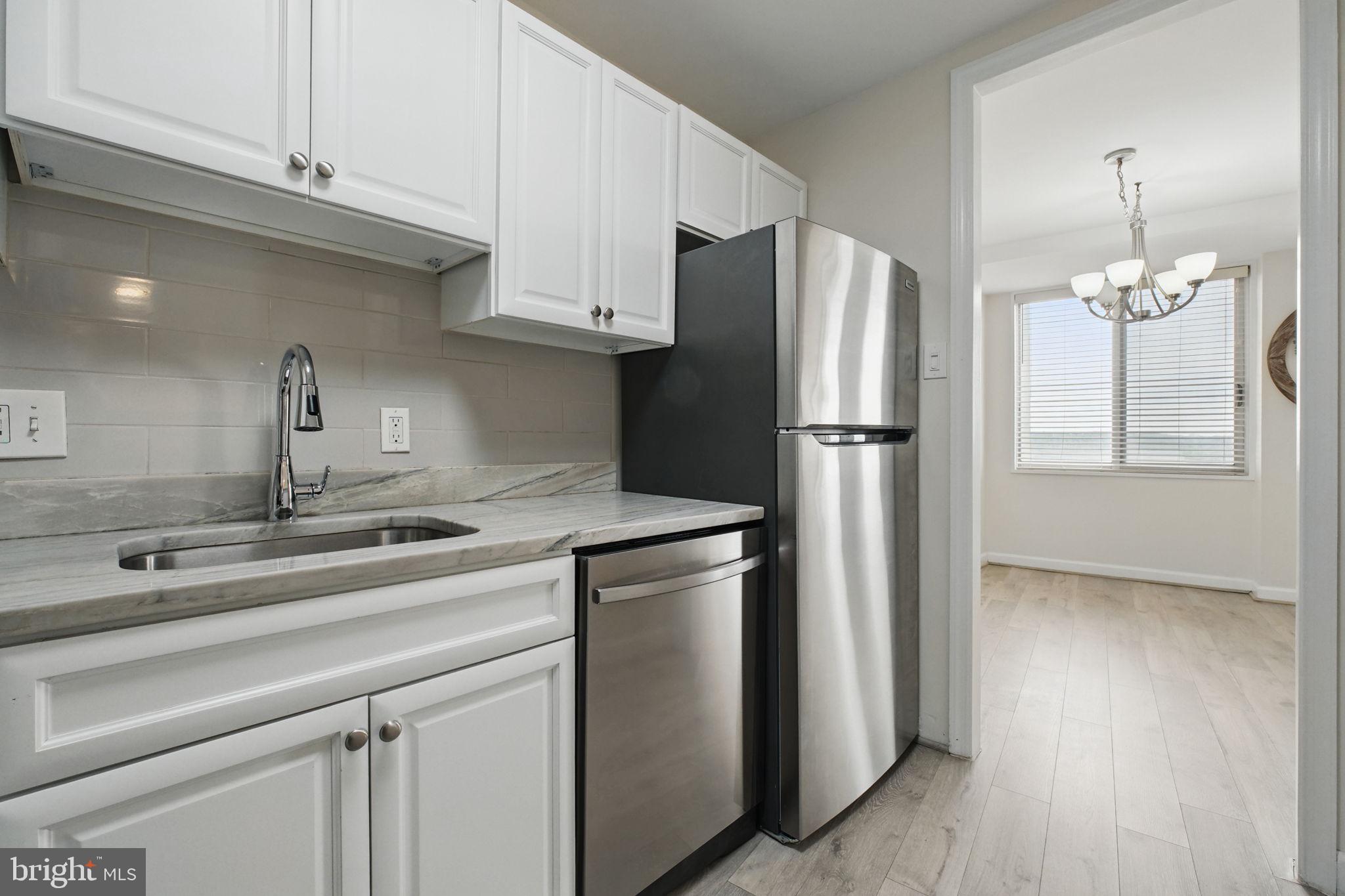 THE FOUNTAINS - Residential