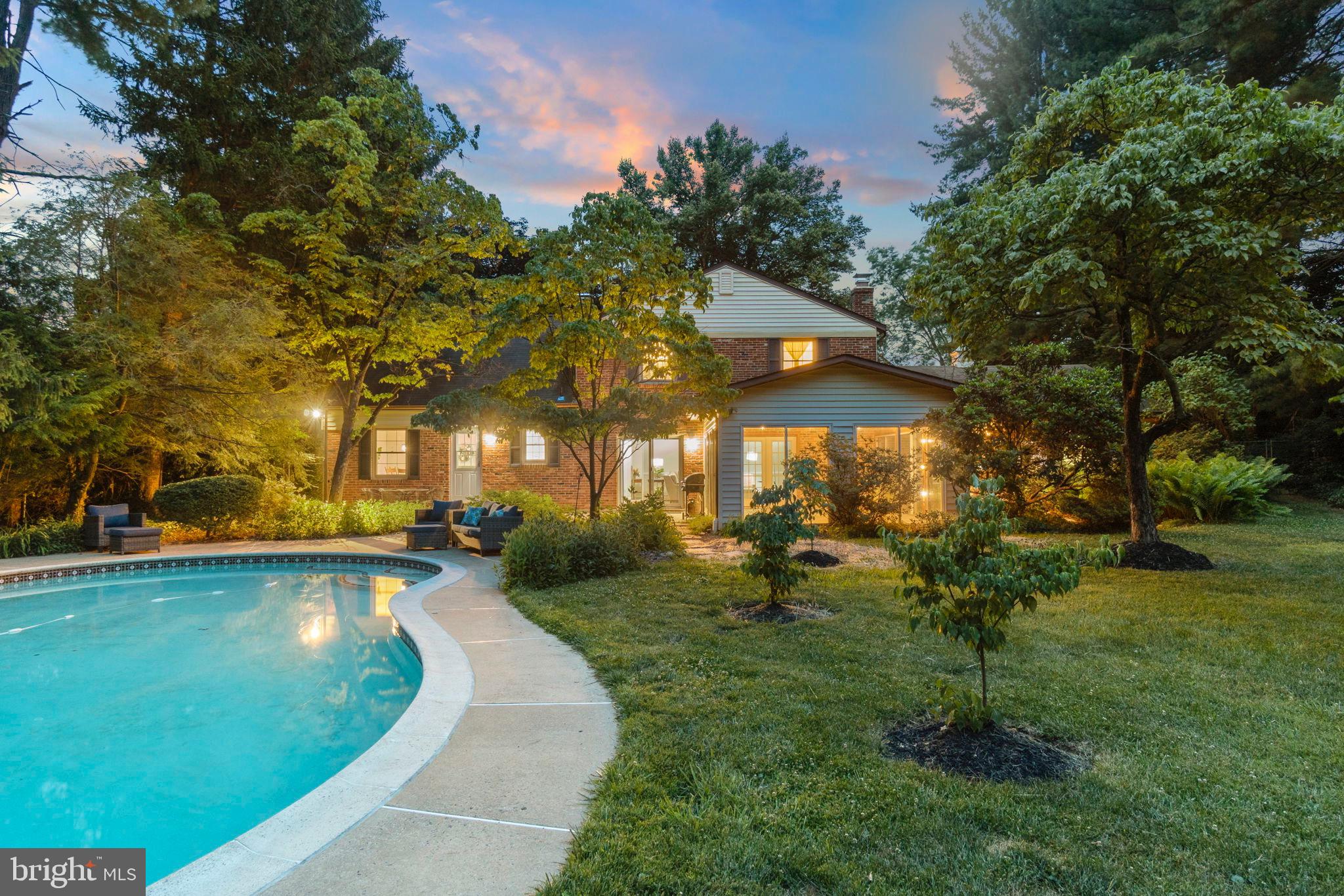 SAM RICE MANOR - Residential