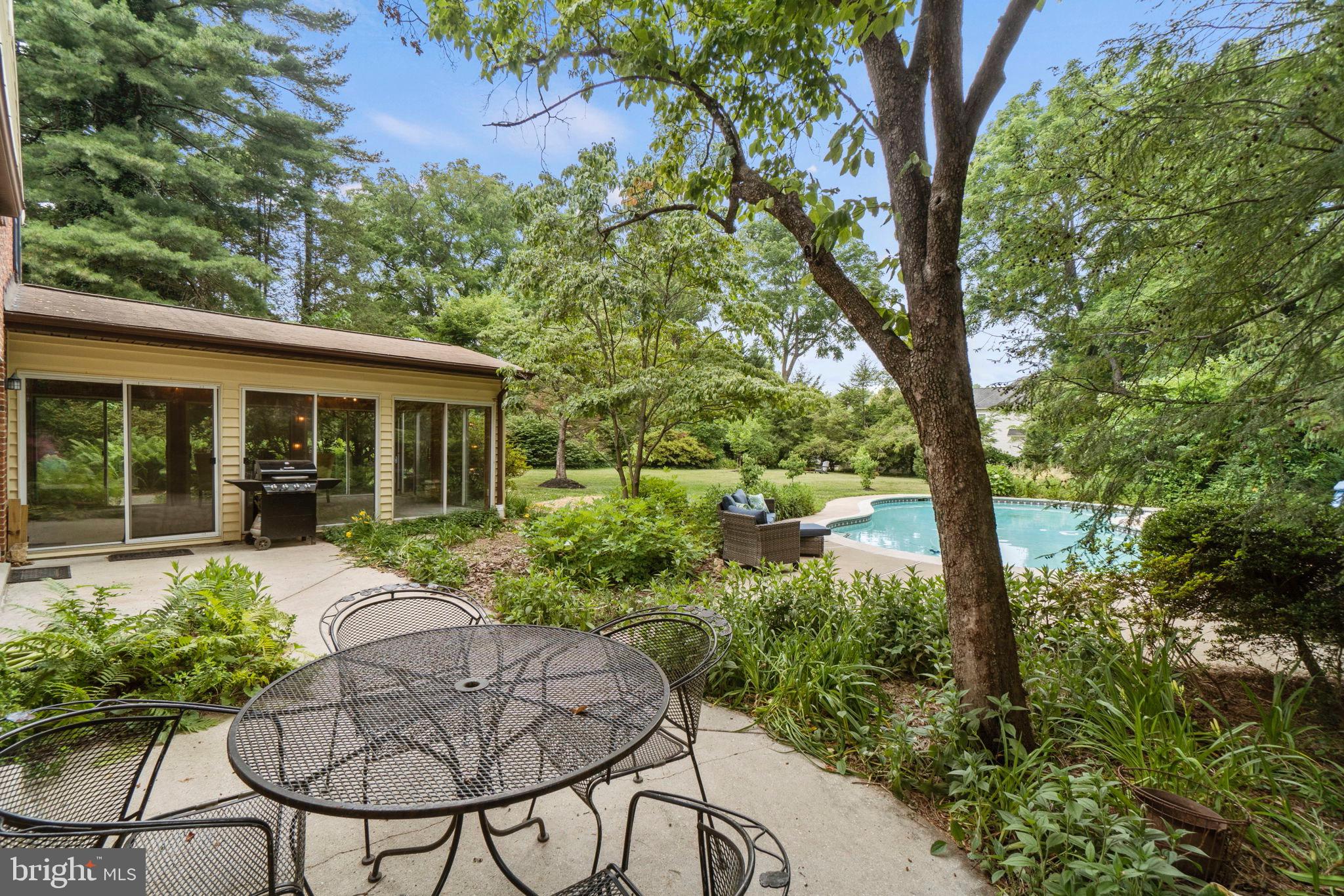 SAM RICE MANOR - Residential