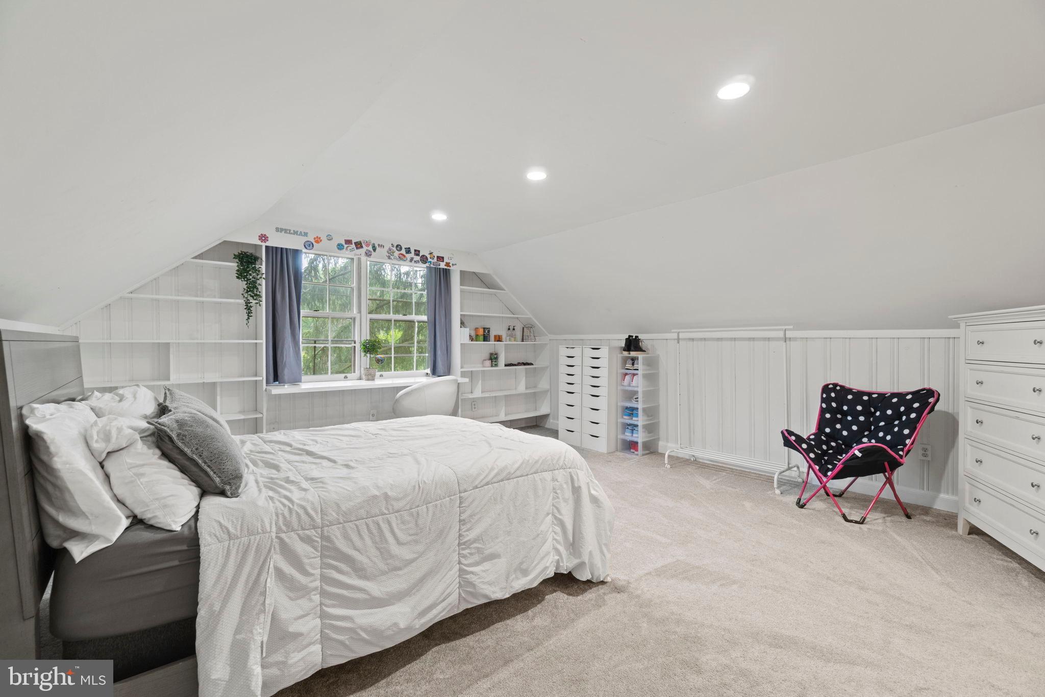 SAM RICE MANOR - Residential