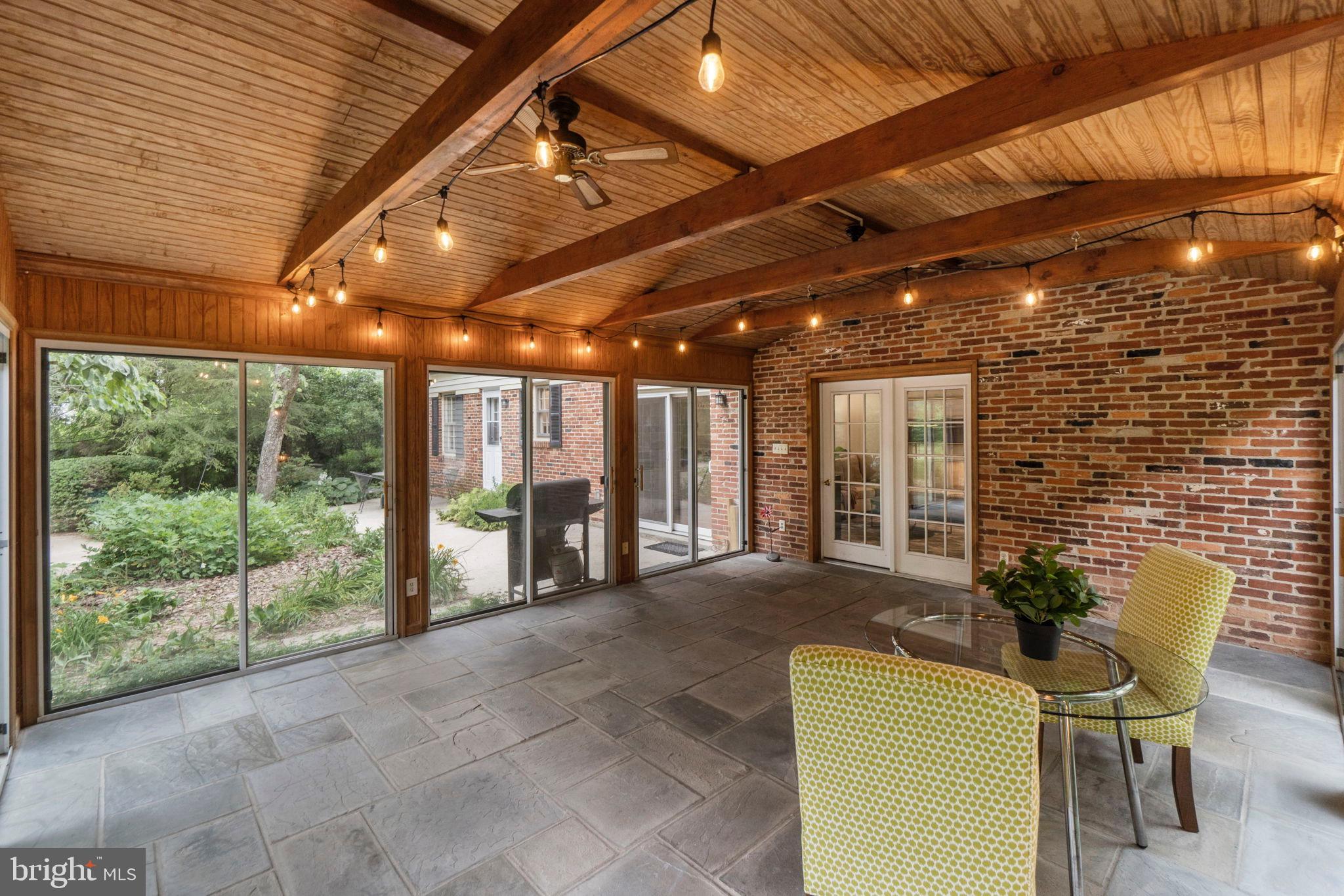 SAM RICE MANOR - Residential