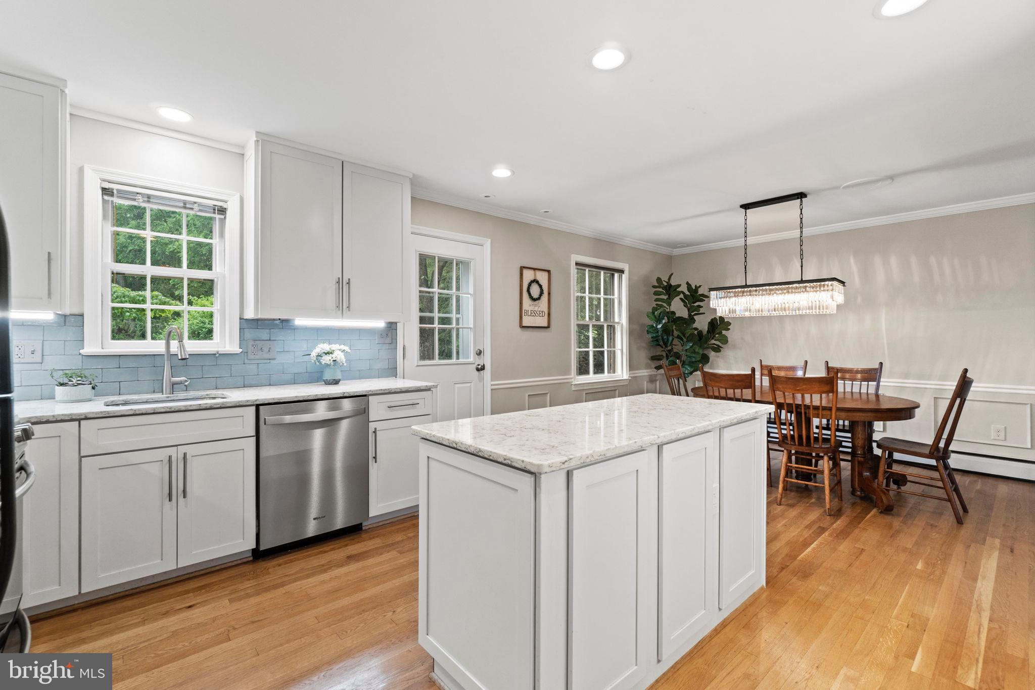 SAM RICE MANOR - Residential