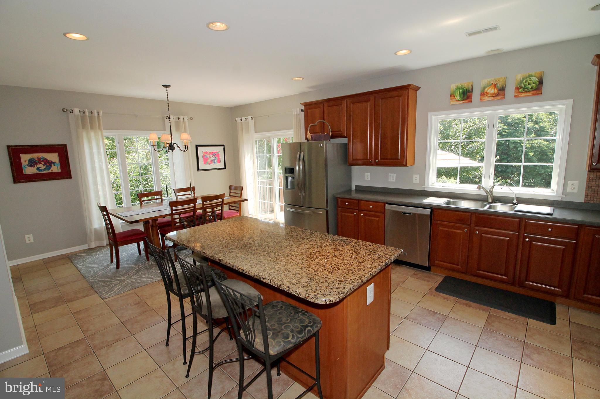 PERRYVILLE - Residential