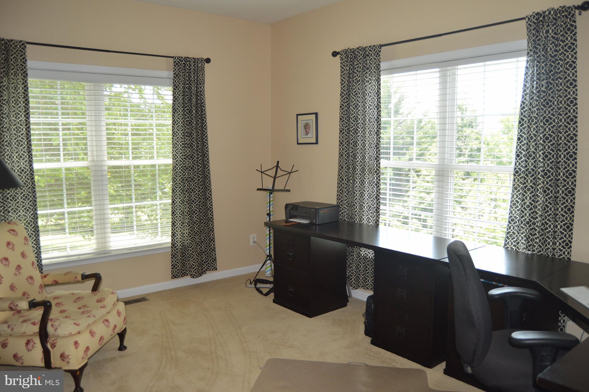 PERRYVILLE - Residential