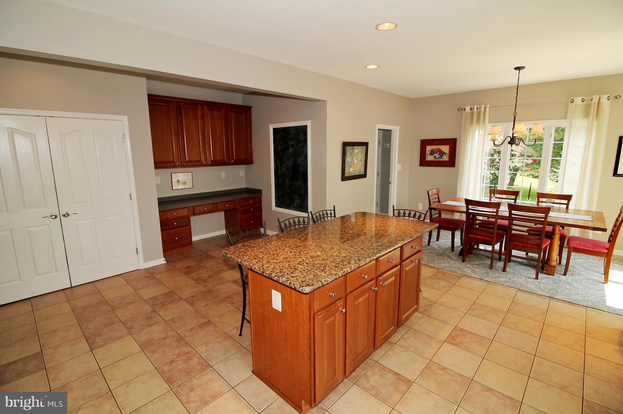 PERRYVILLE - Residential