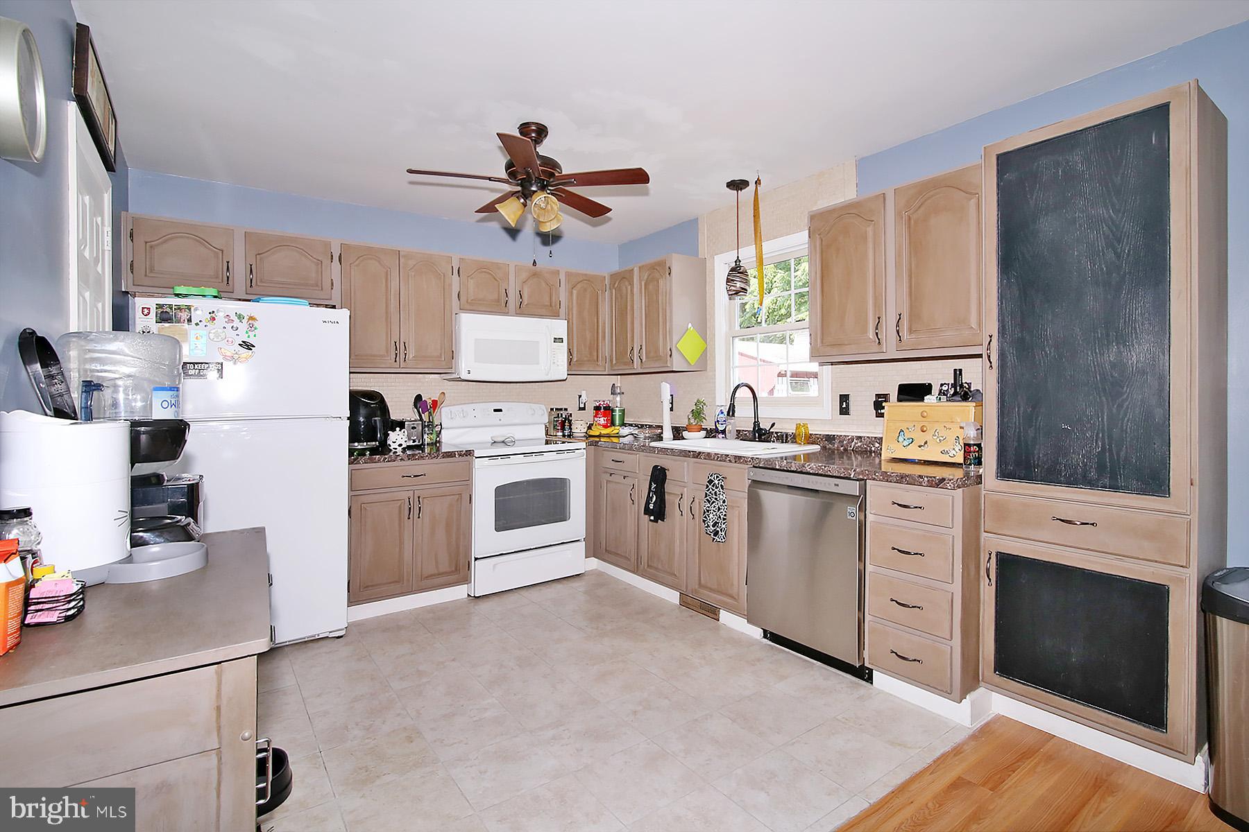 424 CINDY DR L-0060