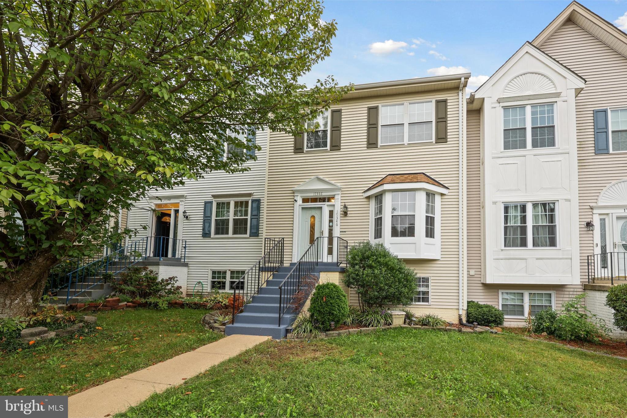 WAYSIDE VILLAGE - Residential Lease