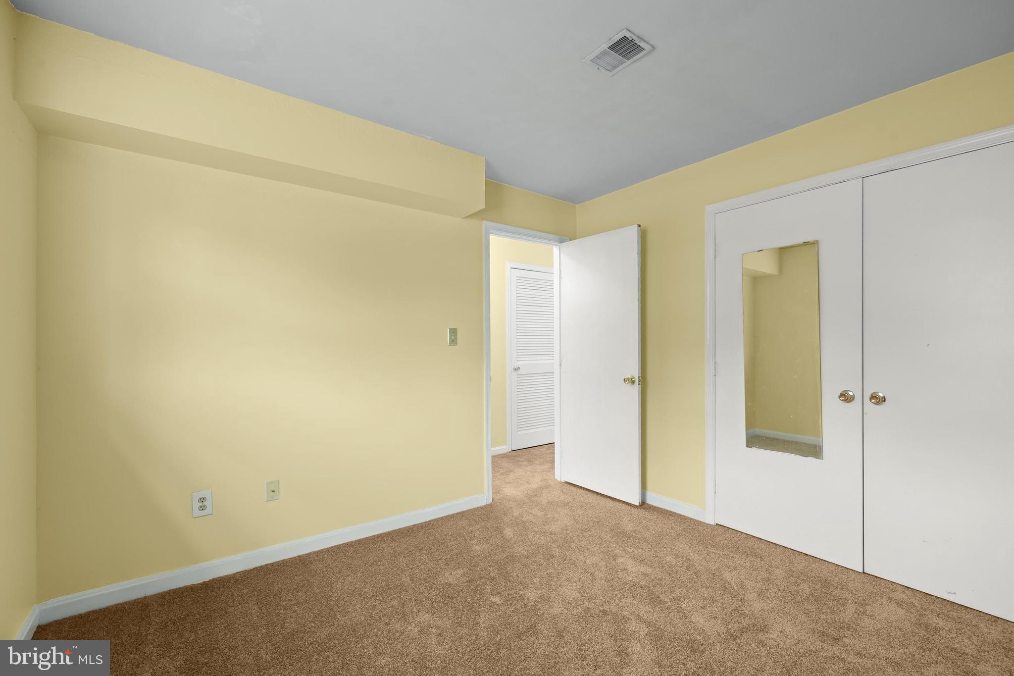 WAYSIDE VILLAGE - Residential Lease