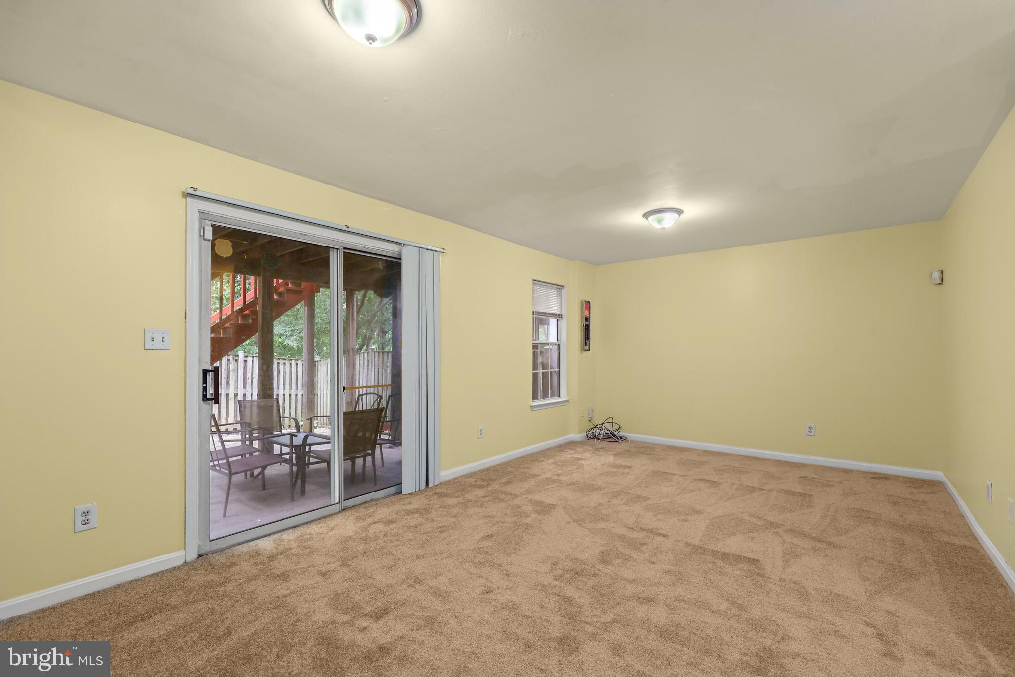 WAYSIDE VILLAGE - Residential Lease