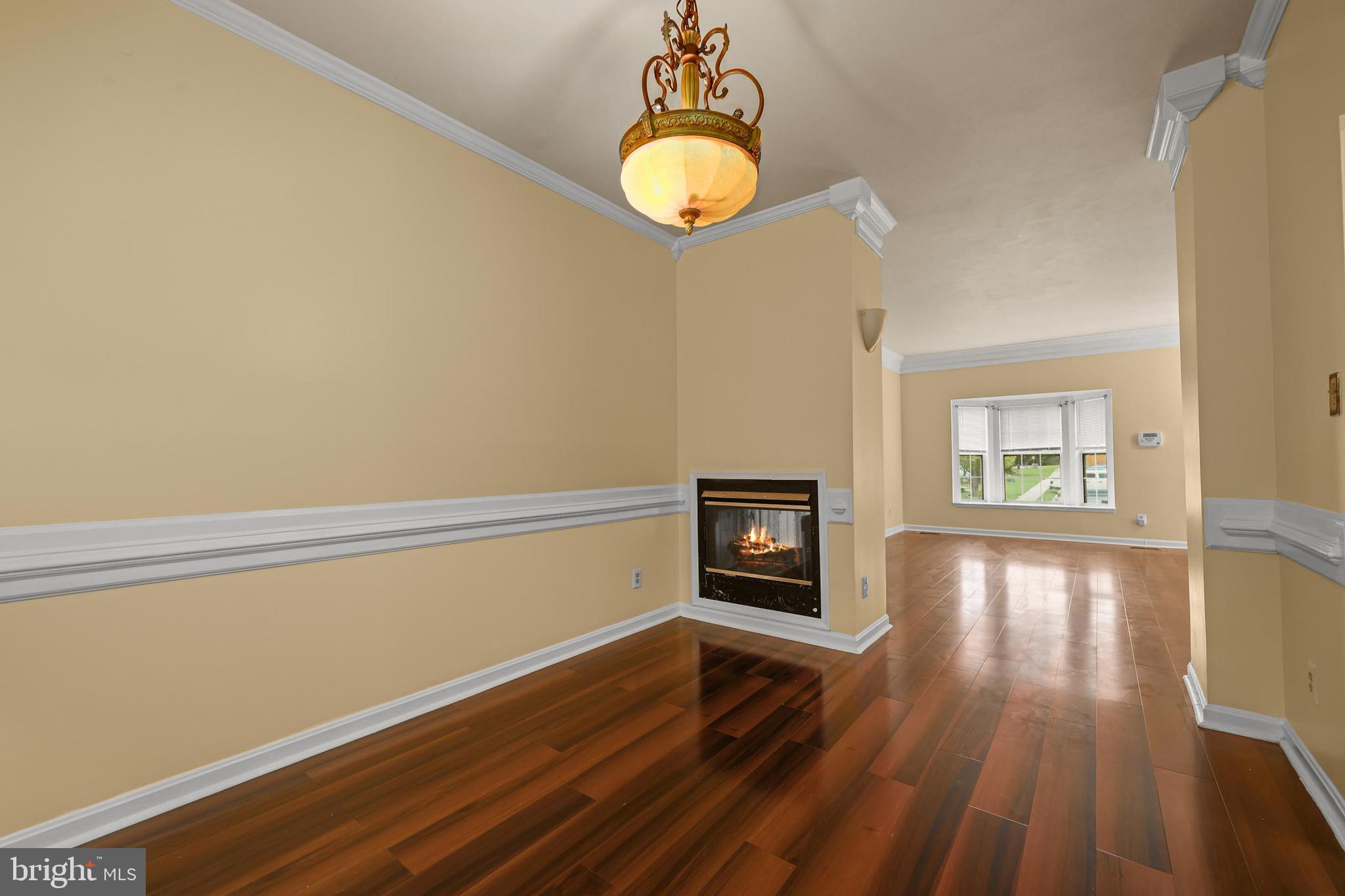 WAYSIDE VILLAGE - Residential Lease