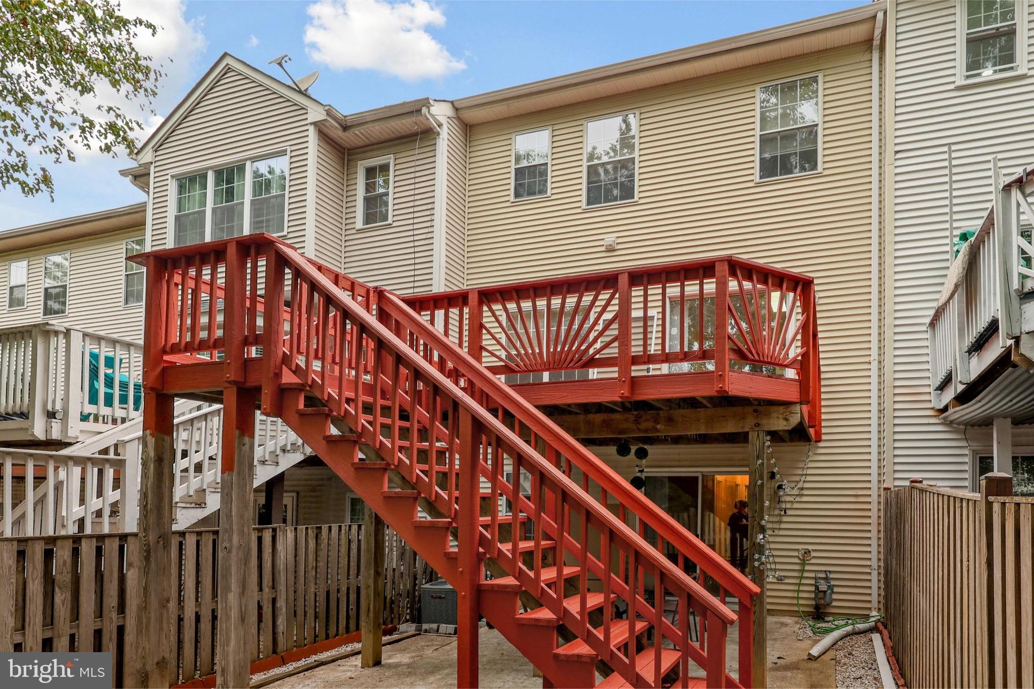 WAYSIDE VILLAGE - Residential Lease