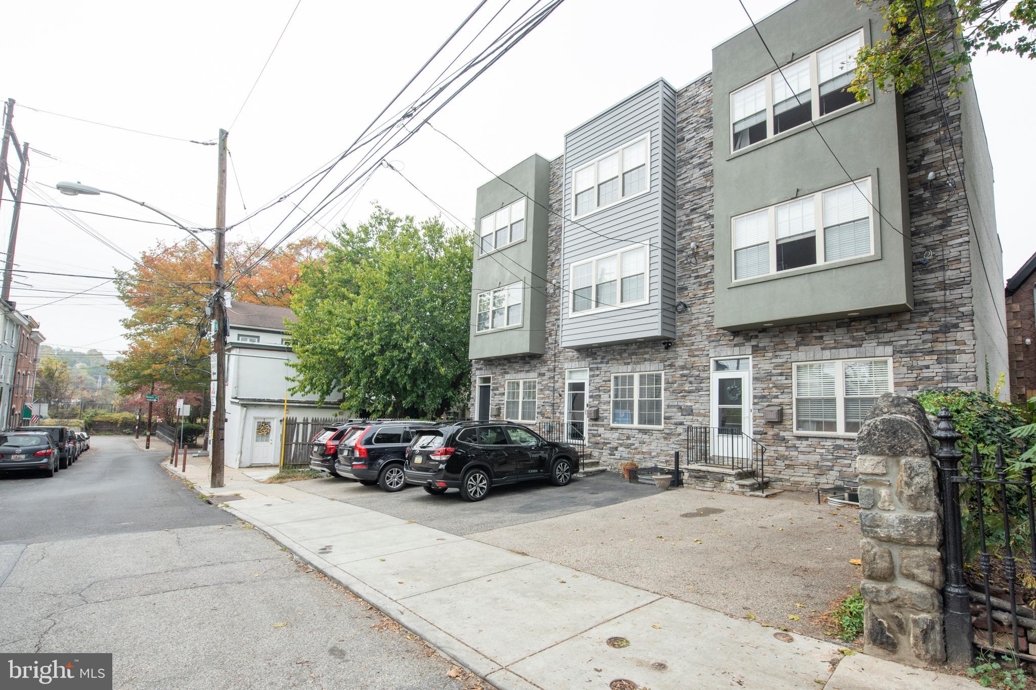 MANAYUNK - Residential