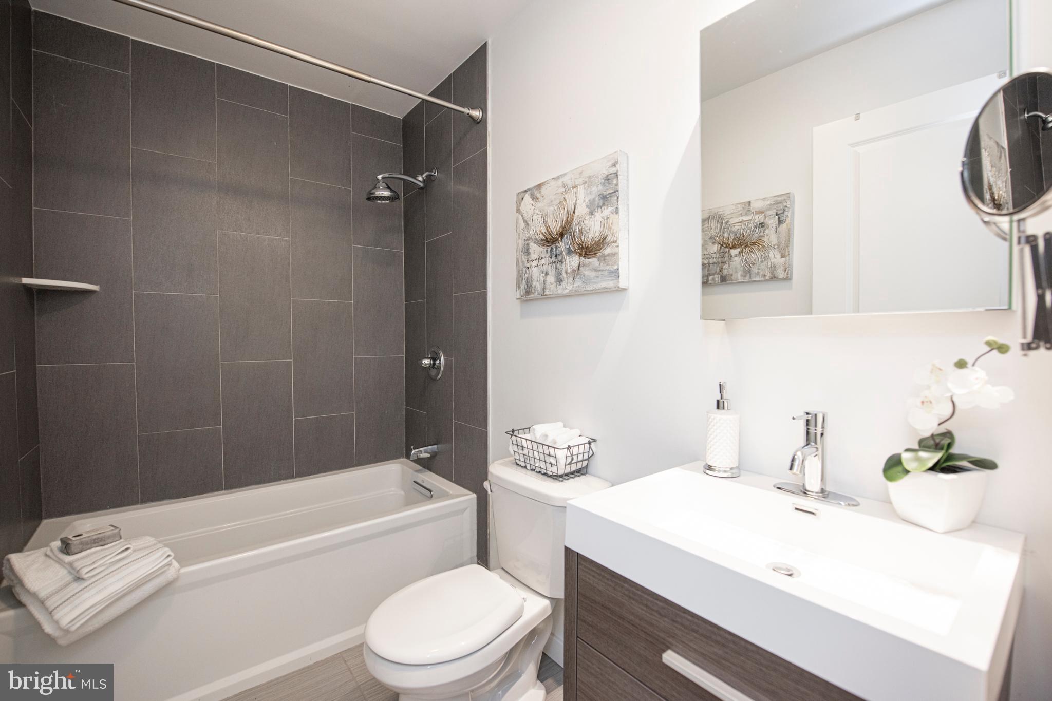 MANAYUNK - Residential