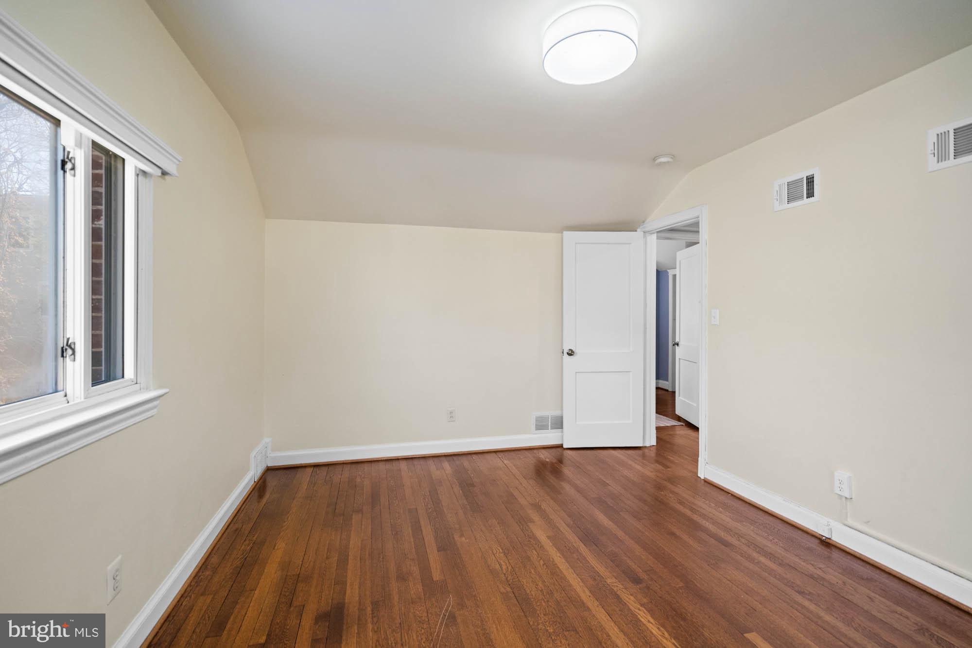 GREENACRES - Residential