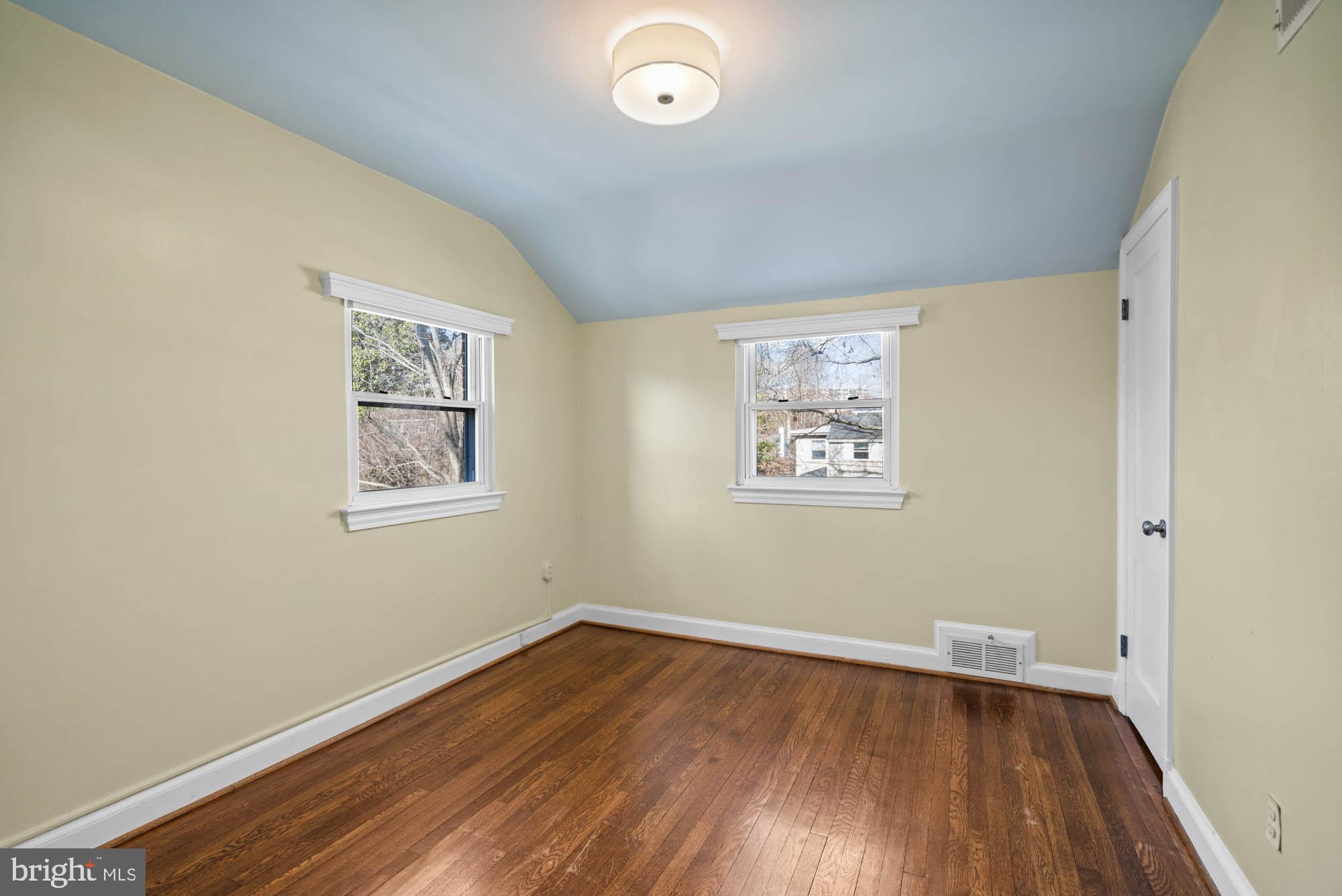 GREENACRES - Residential