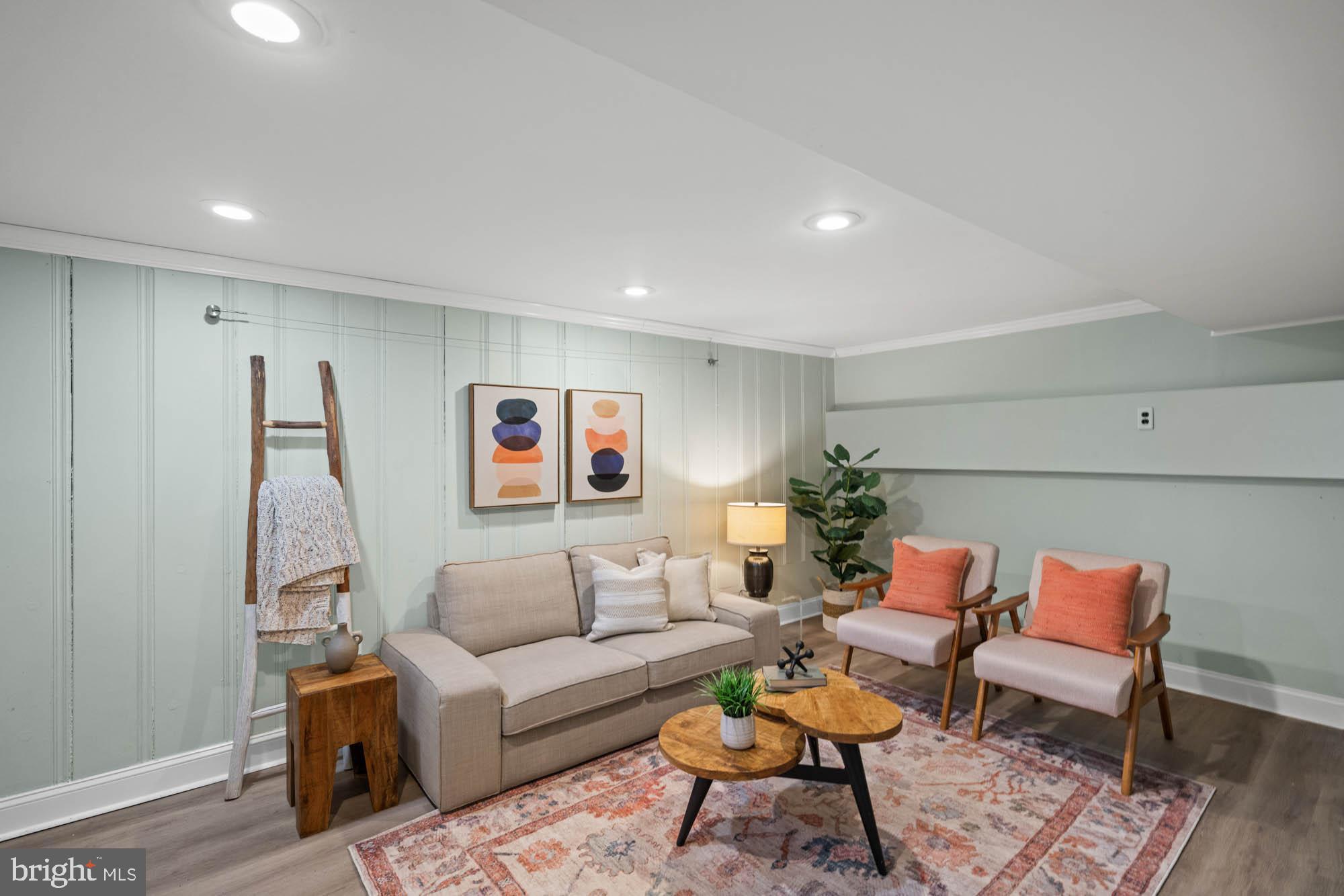 GREENACRES - Residential