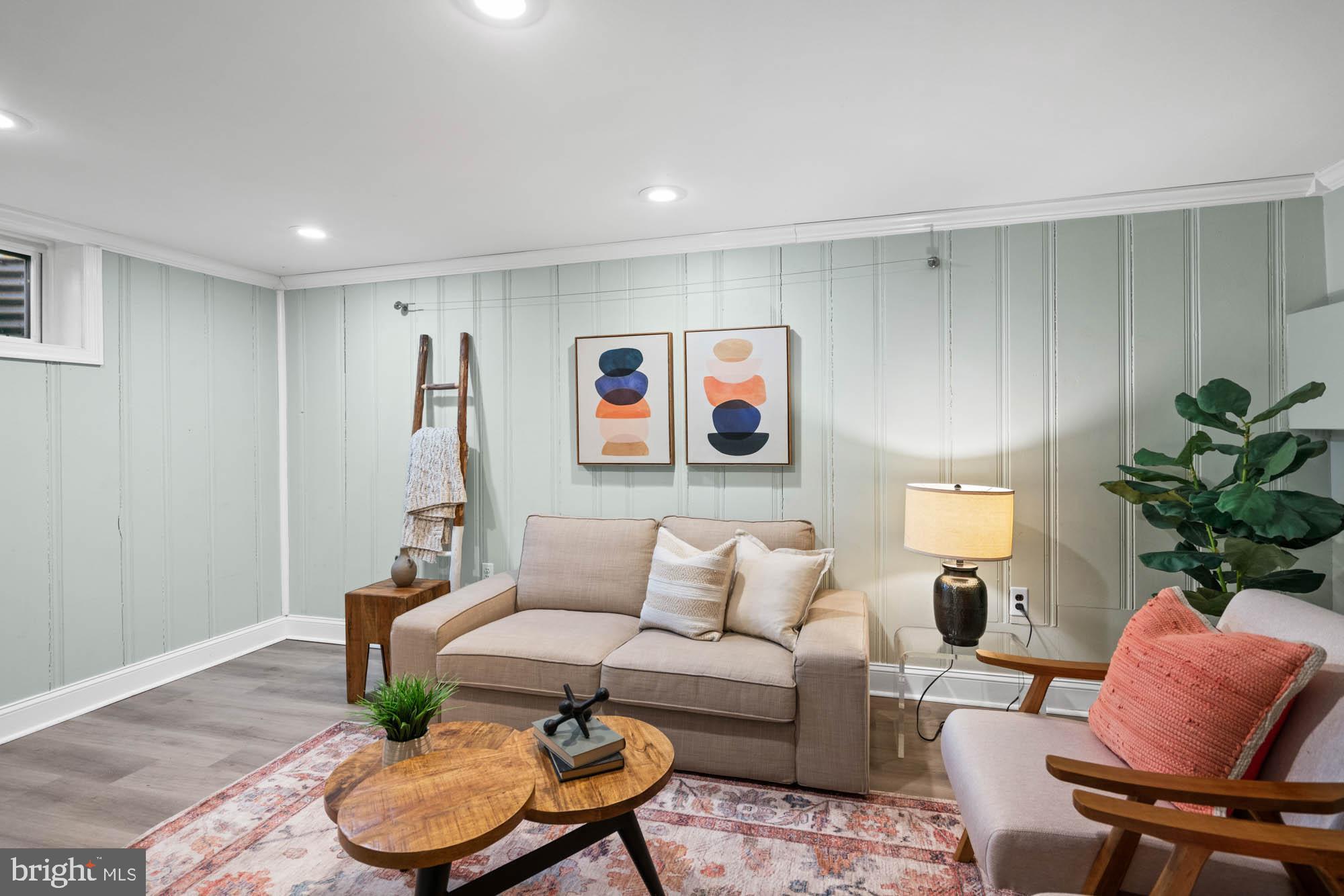 GREENACRES - Residential