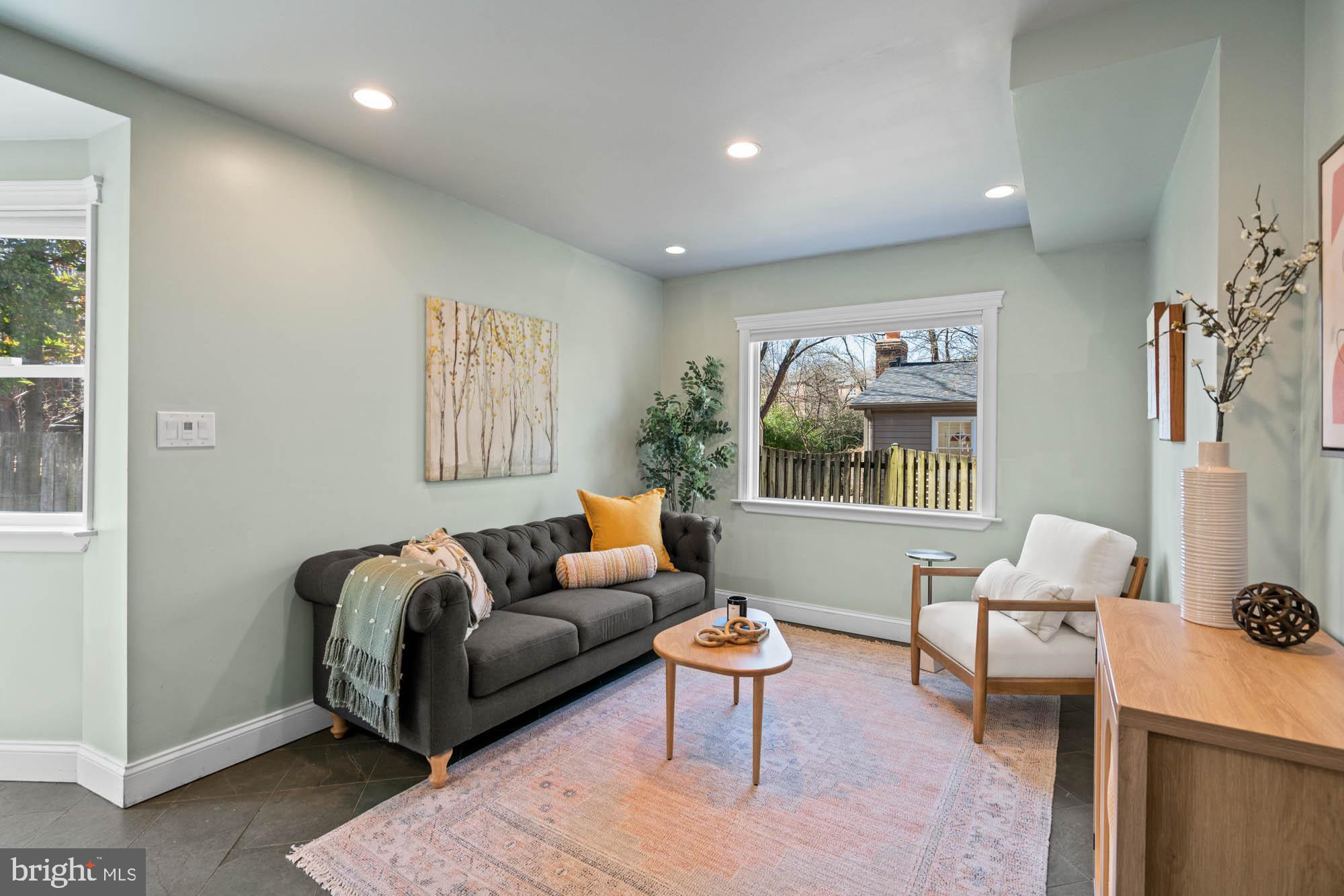 GREENACRES - Residential