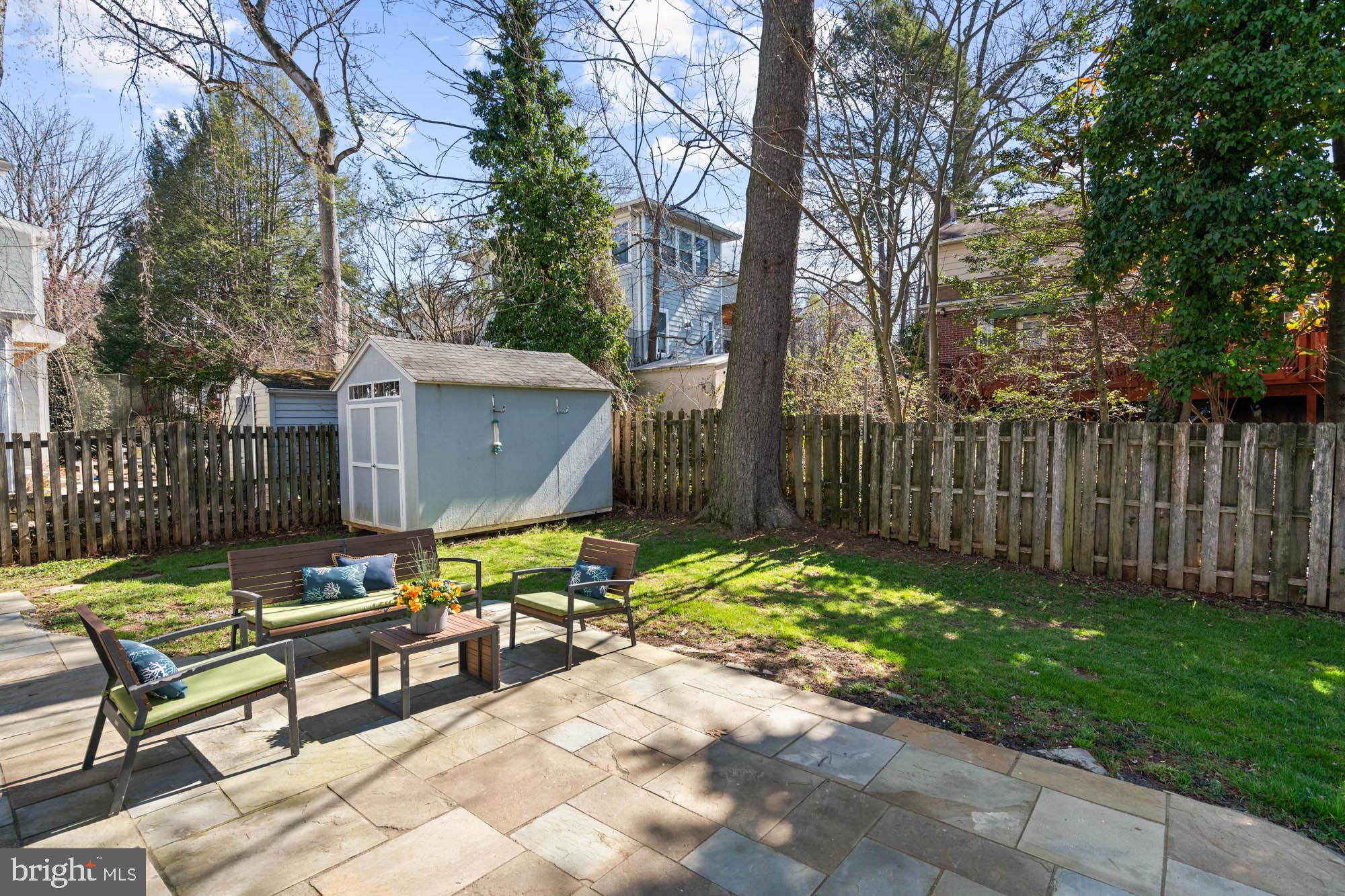 GREENACRES - Residential