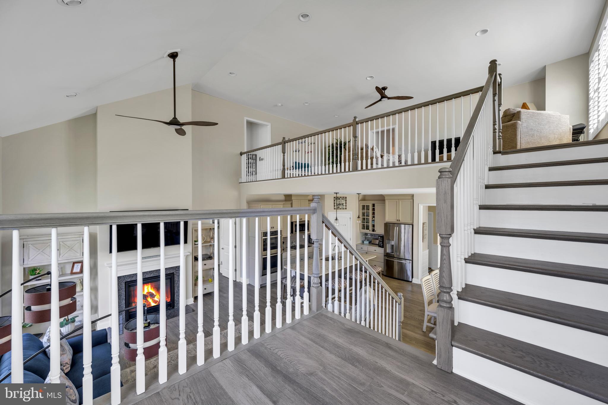 GOVERNORS - Residential