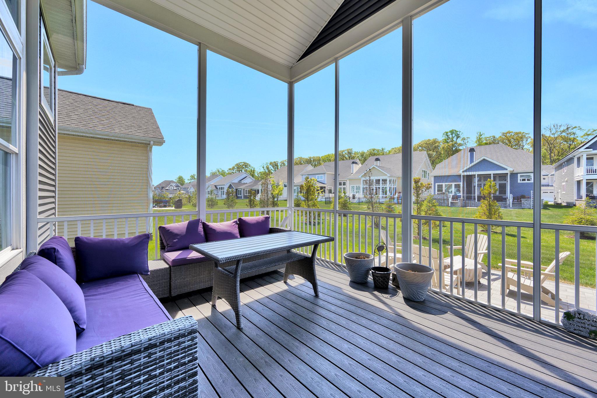 GOVERNORS - Residential