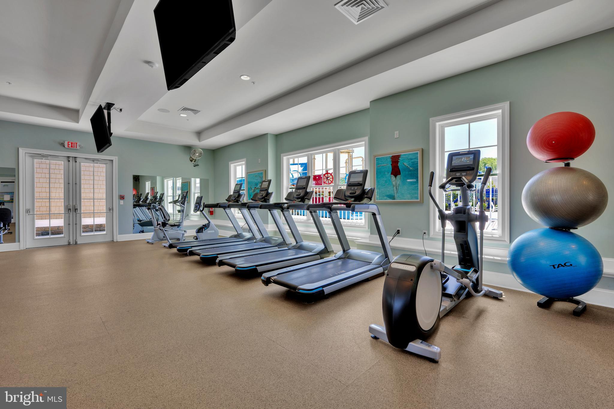 GOVERNORS - Residential