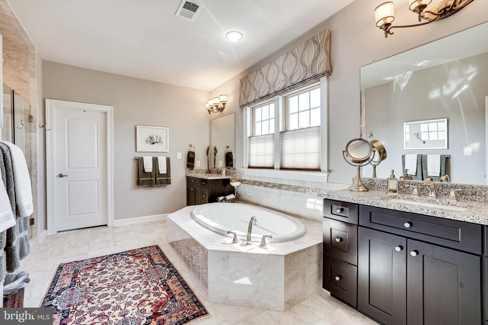 SUMMERHOUSE LANDING - Residential