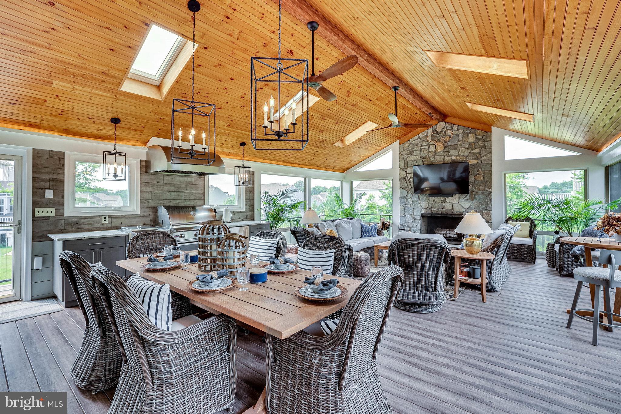 SUMMERHOUSE LANDING - Residential