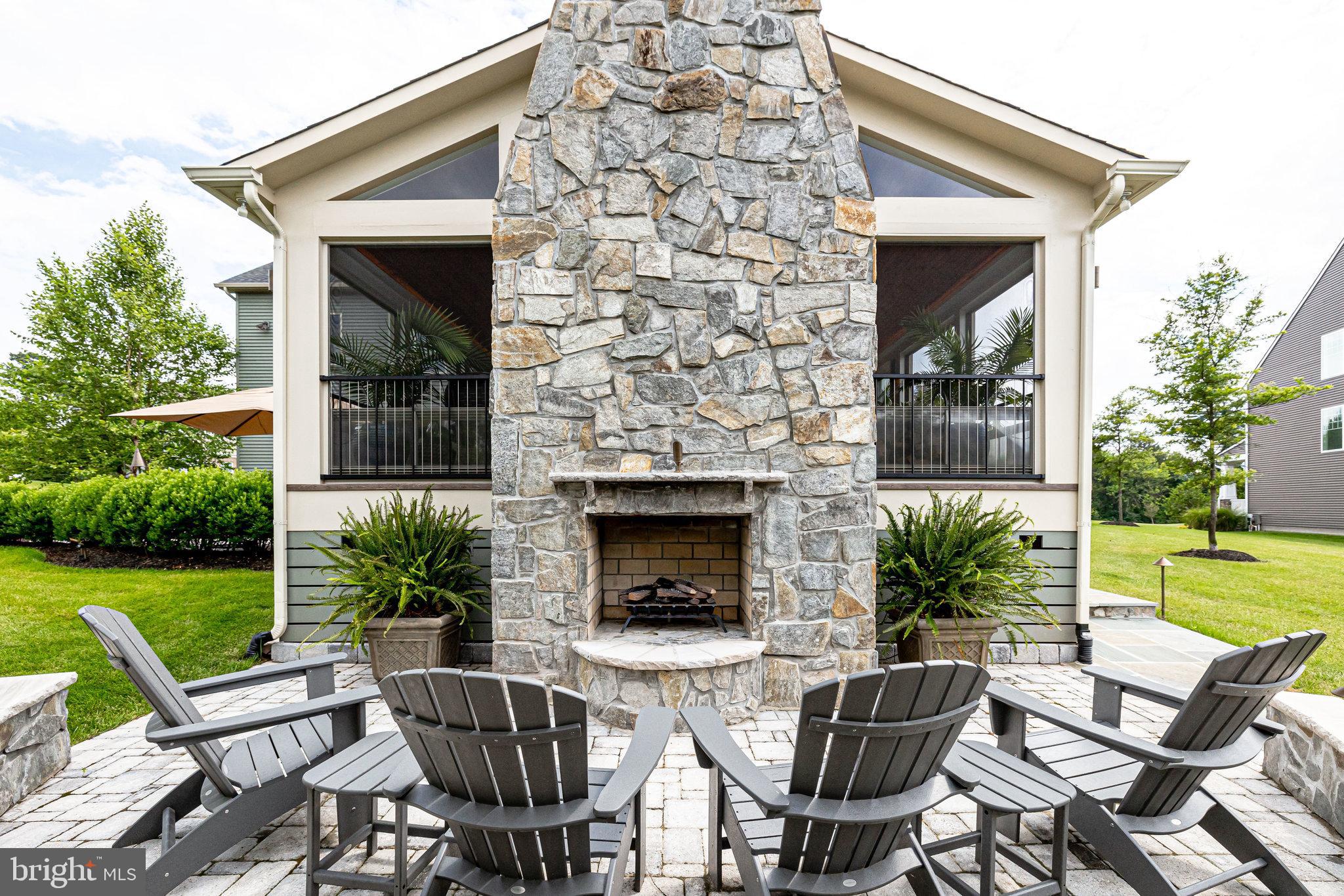 SUMMERHOUSE LANDING - Residential