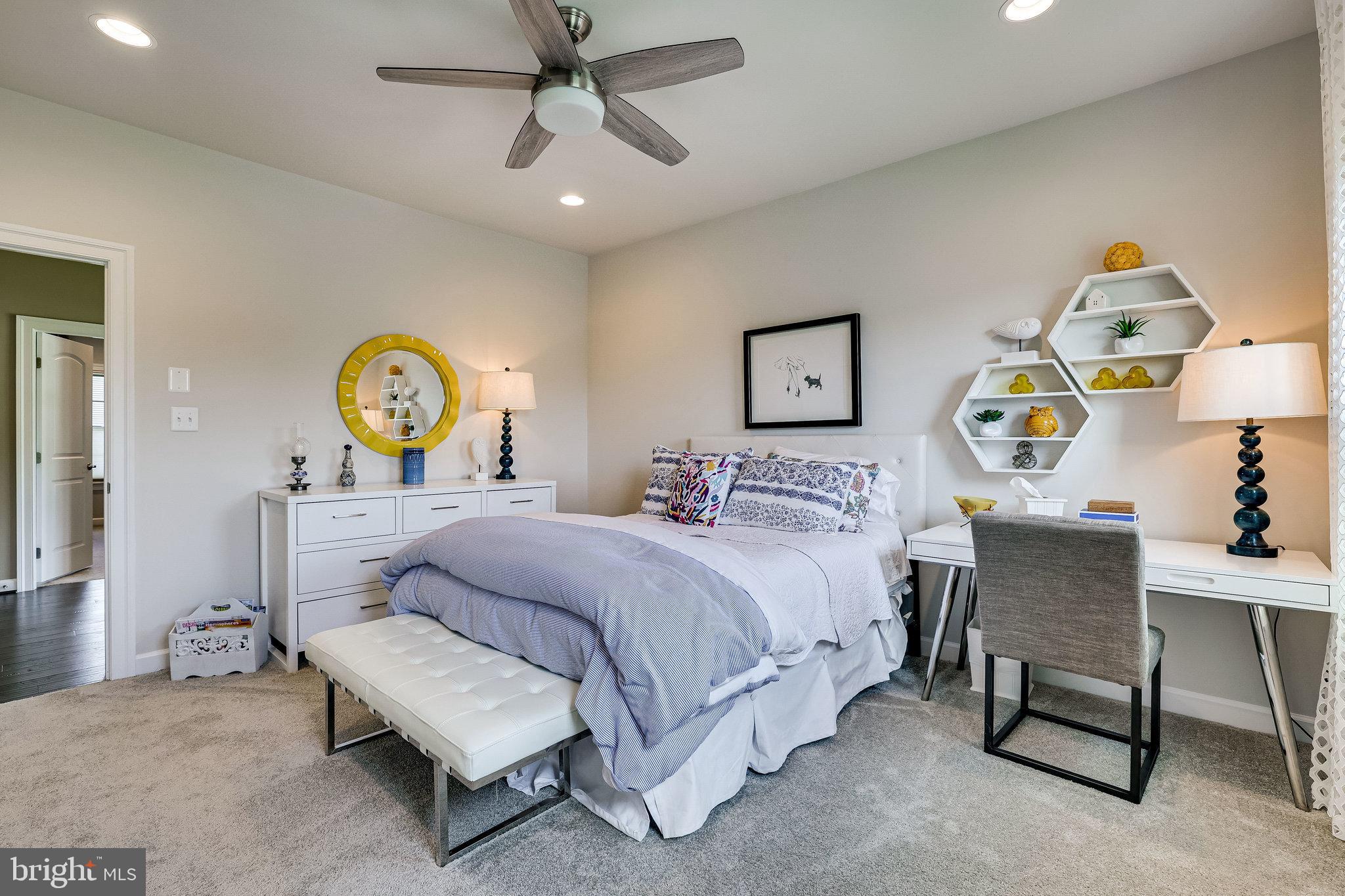 SUMMERHOUSE LANDING - Residential