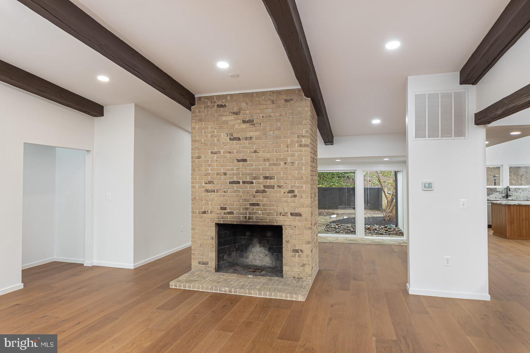 IVY HILL - Residential