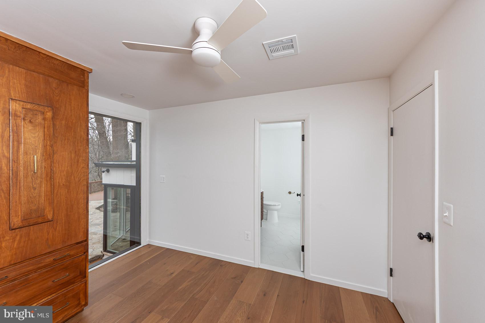 IVY HILL - Residential