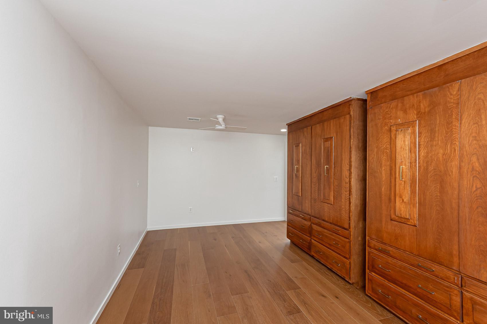 IVY HILL - Residential