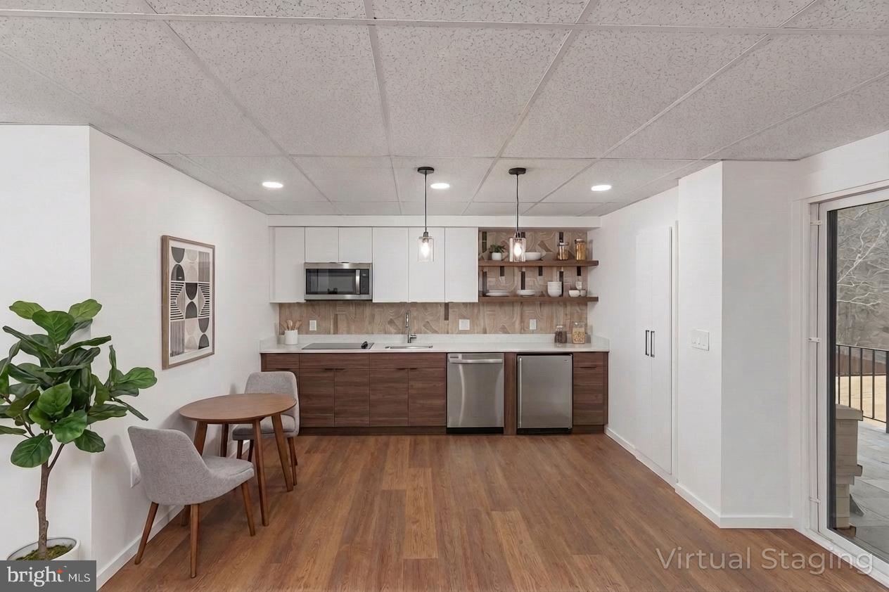 IVY HILL - Residential