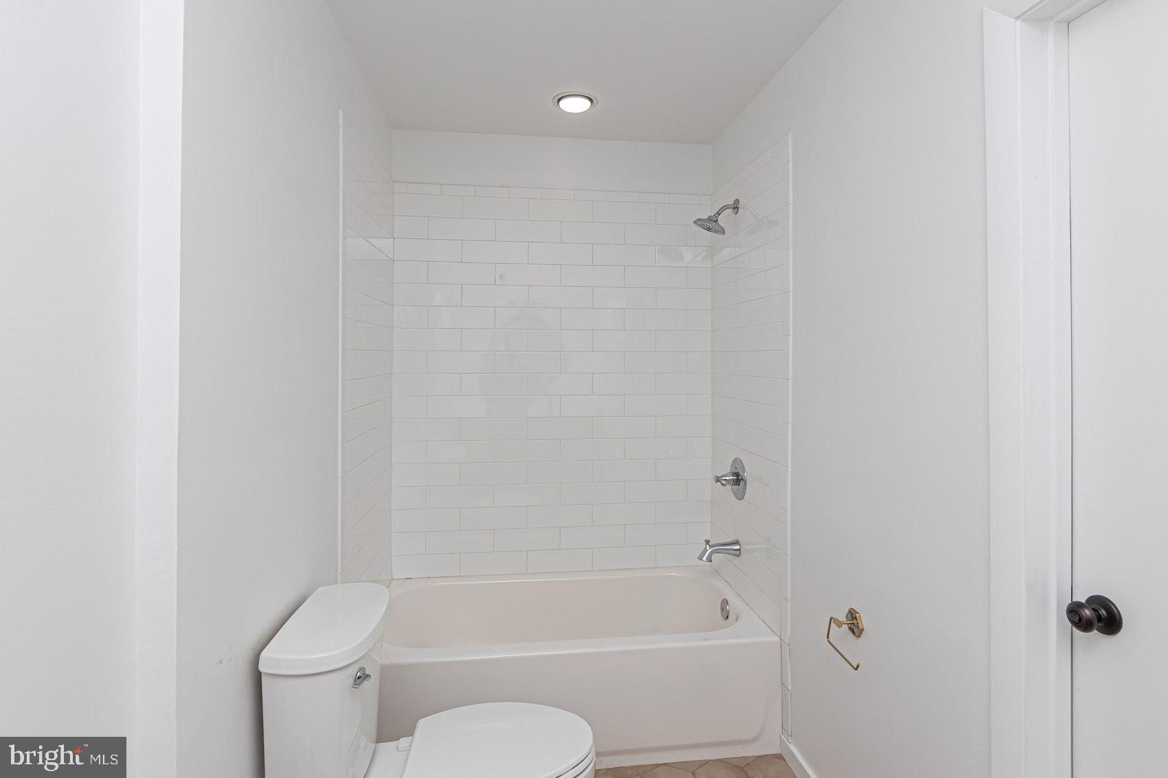 IVY HILL - Residential