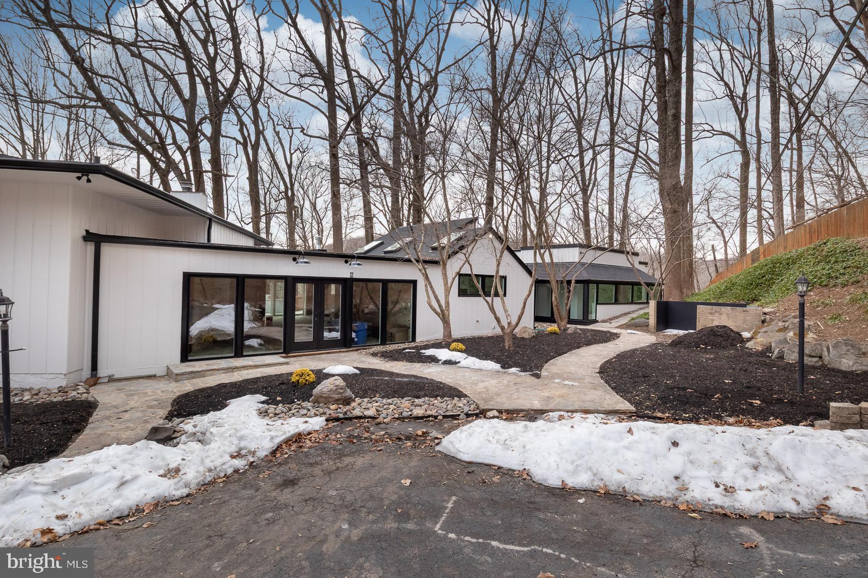 IVY HILL - Residential