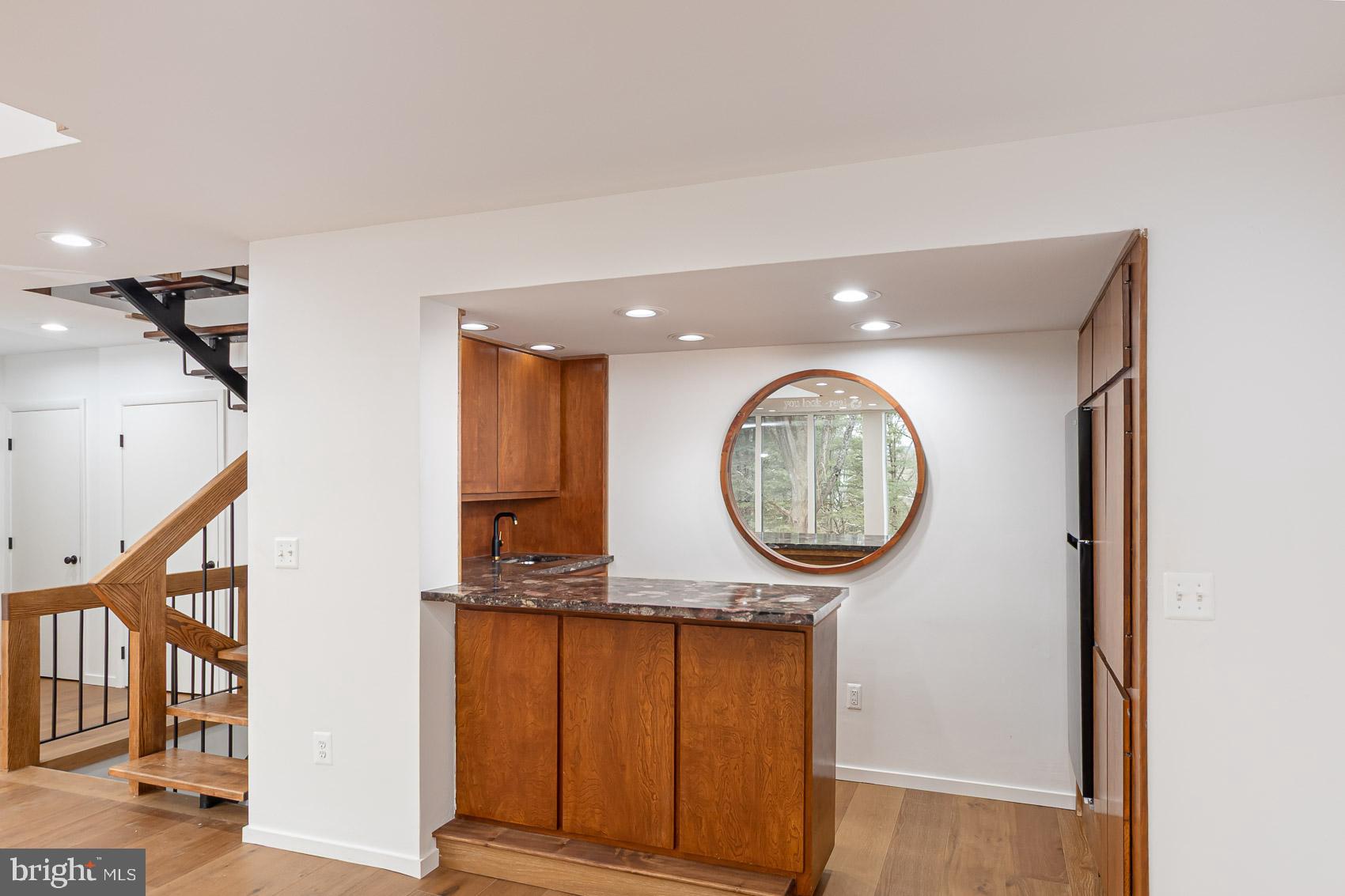 IVY HILL - Residential